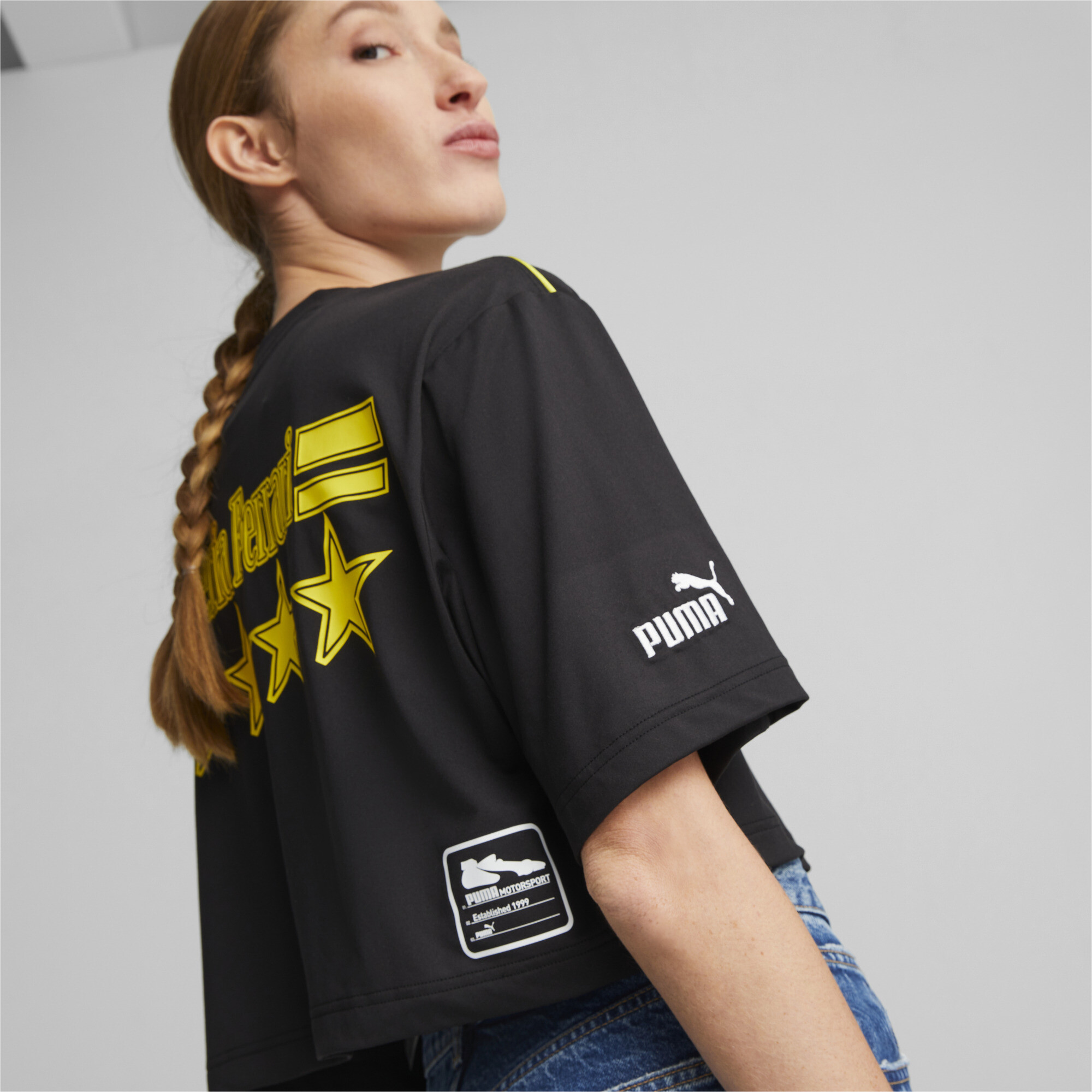 Camiseta PUMA x SCUDERIA FERRARI x JUNE AMBROSE ASMTRC para mujer