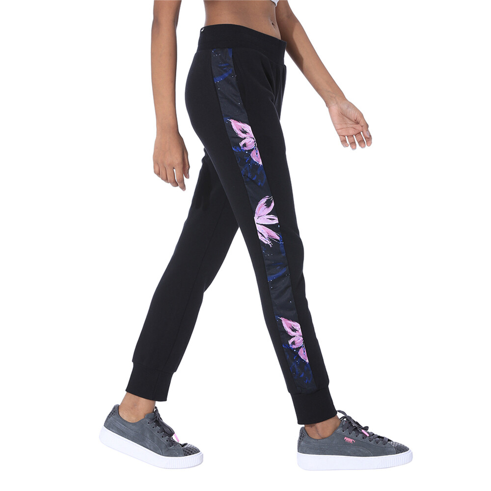 

PUMA - female - Штаны Contrast AOP Pant W TR – Cotton Black –, Черный