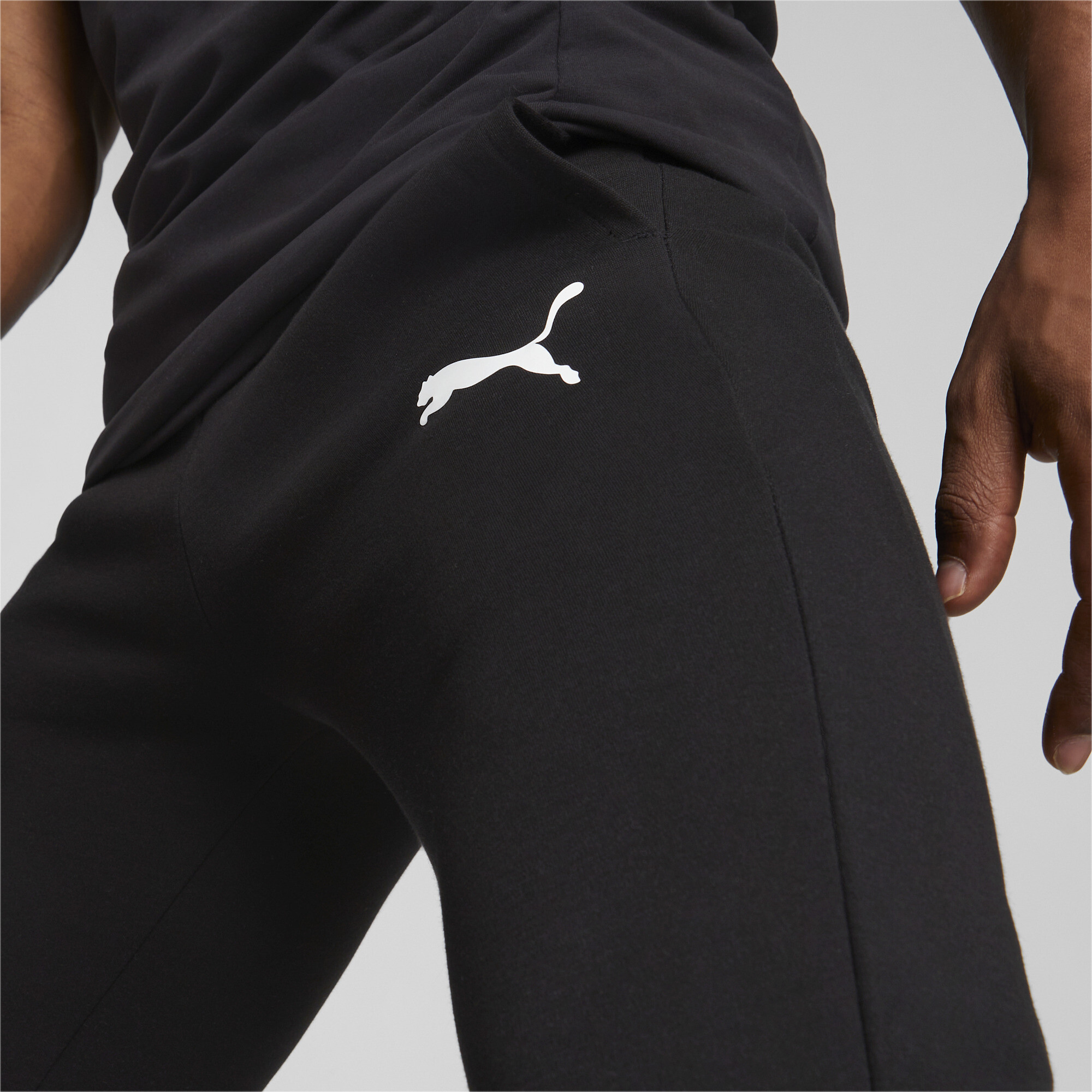 Men's PUMA Evostripe Sweatpants In Black, Size Large