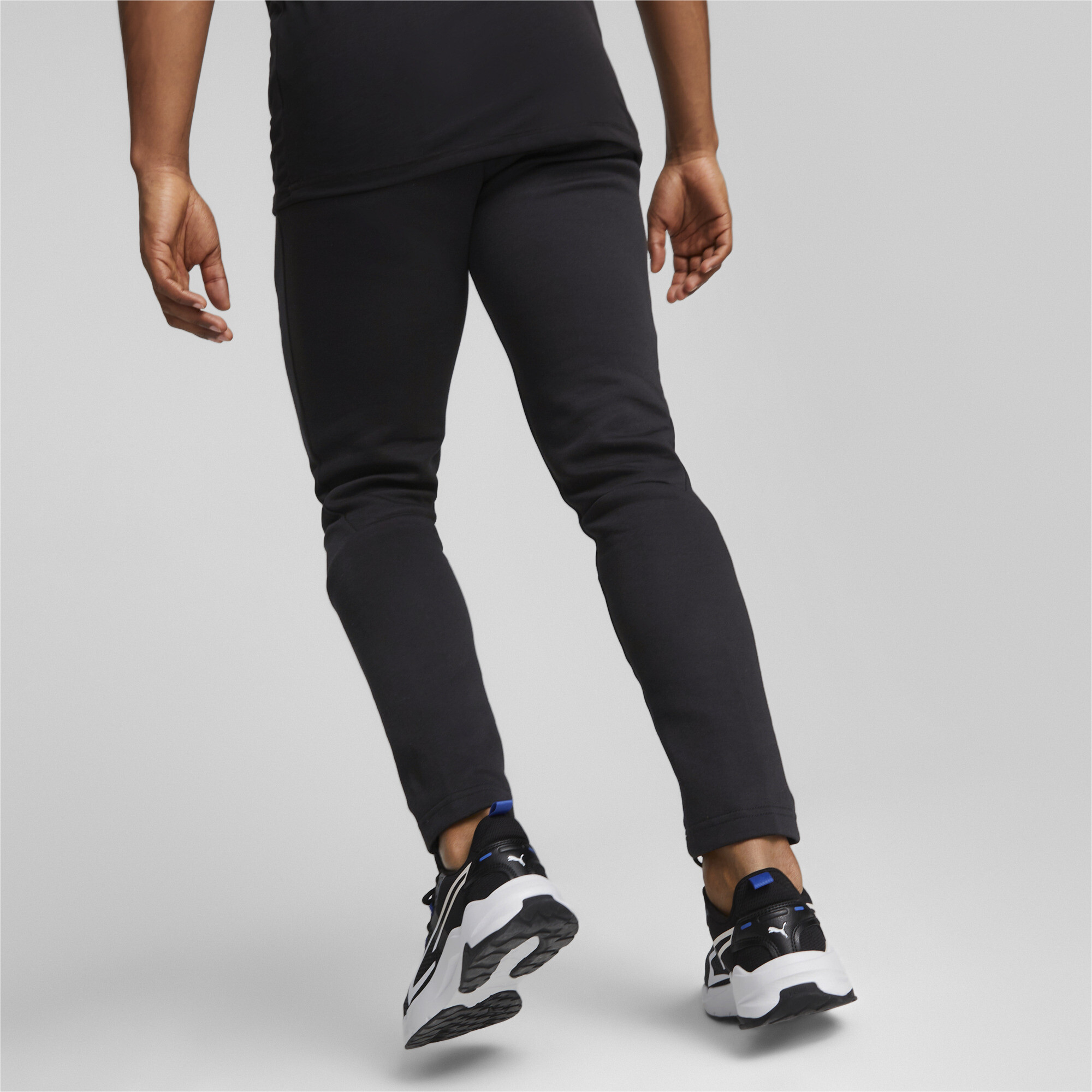 Men's PUMA Evostripe Sweatpants In Black, Size 2XL