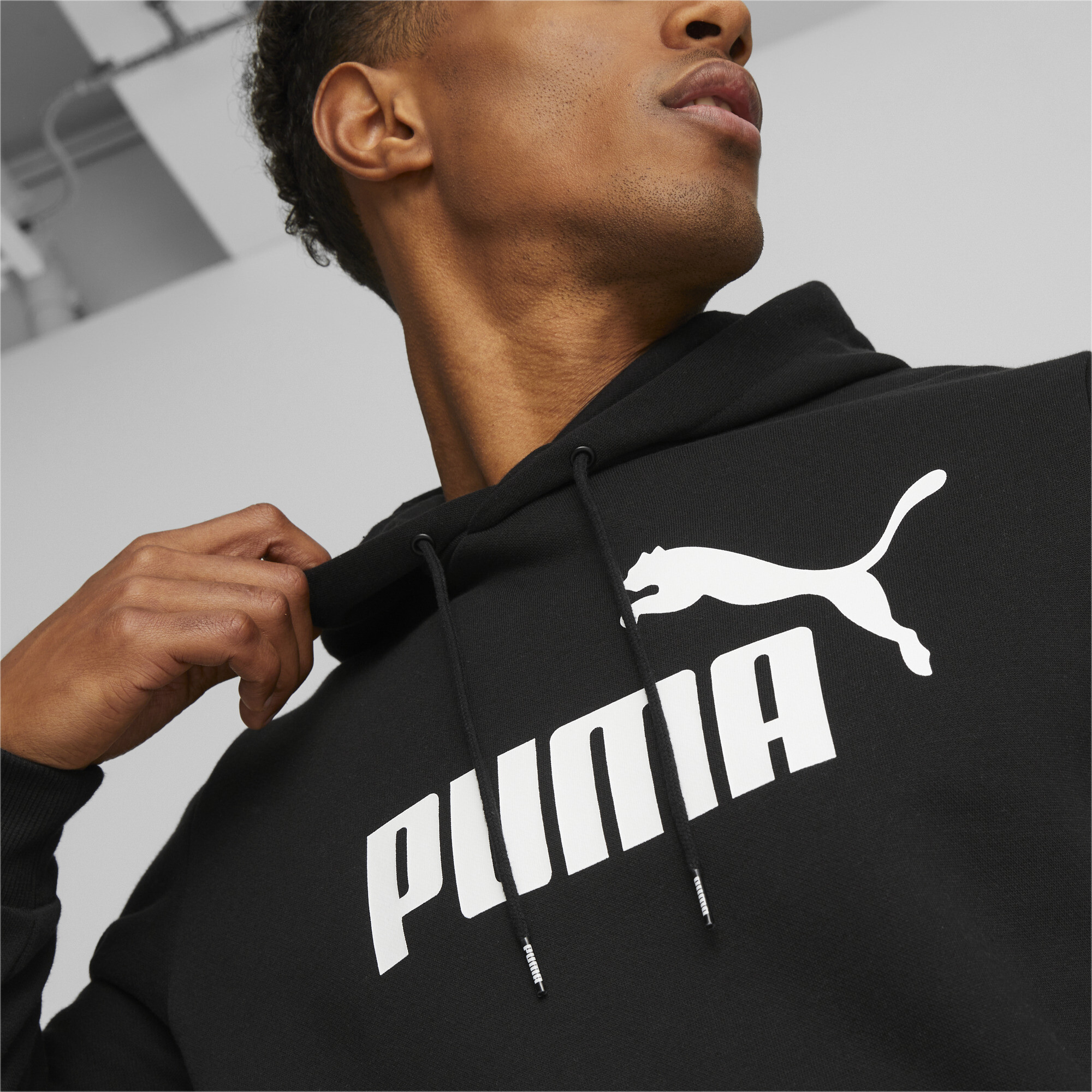 Men's Puma Essentials Big Logo Hoodie, Black, Size M, Clothing