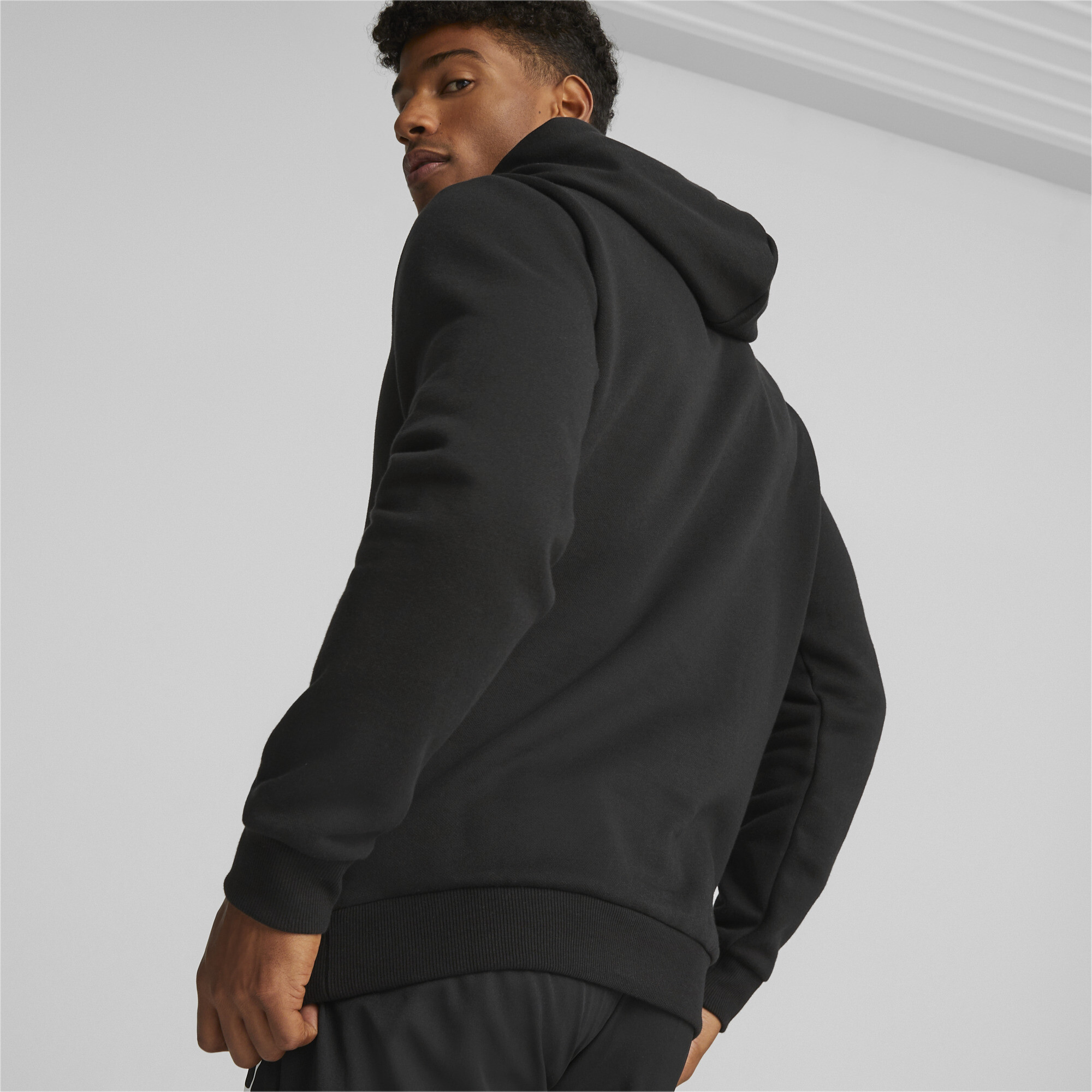 Men's Puma Essentials Big Logo Hoodie, Black, Size M, Clothing