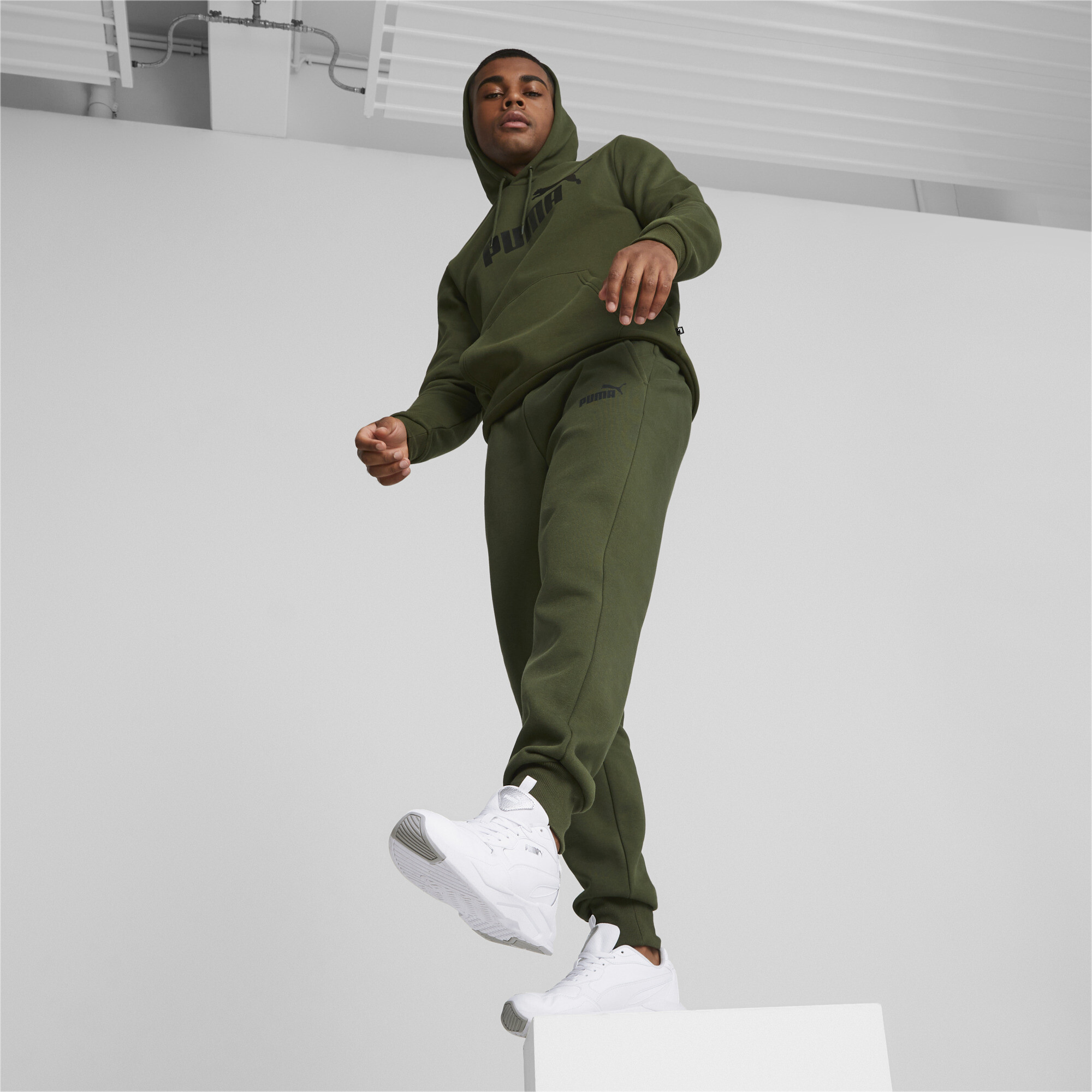 Olive green best sale puma sweatpants