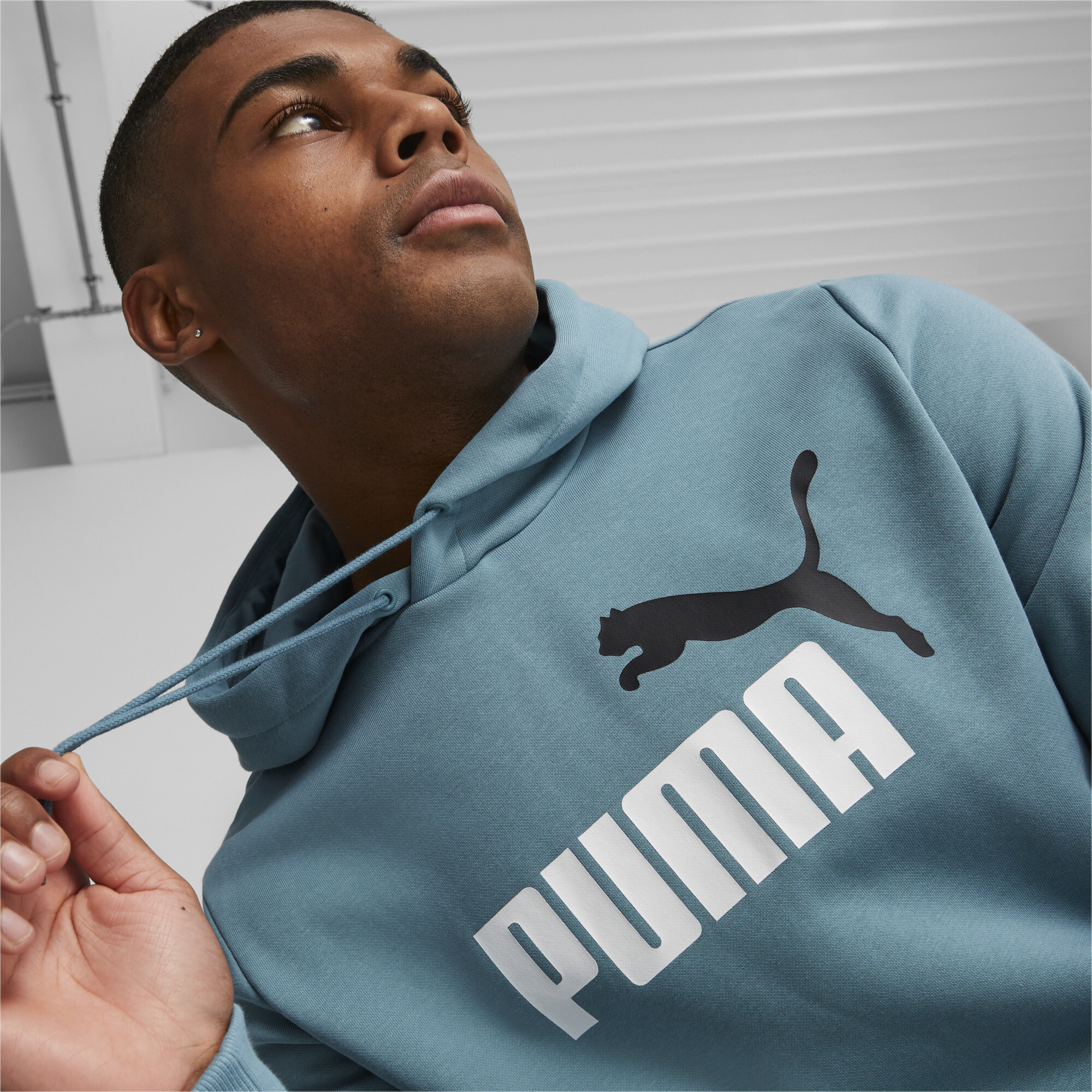 Men's Puma Essentials+ Two-Tone Big Logo's Hoodie, Blue, Size 4XL, Clothing