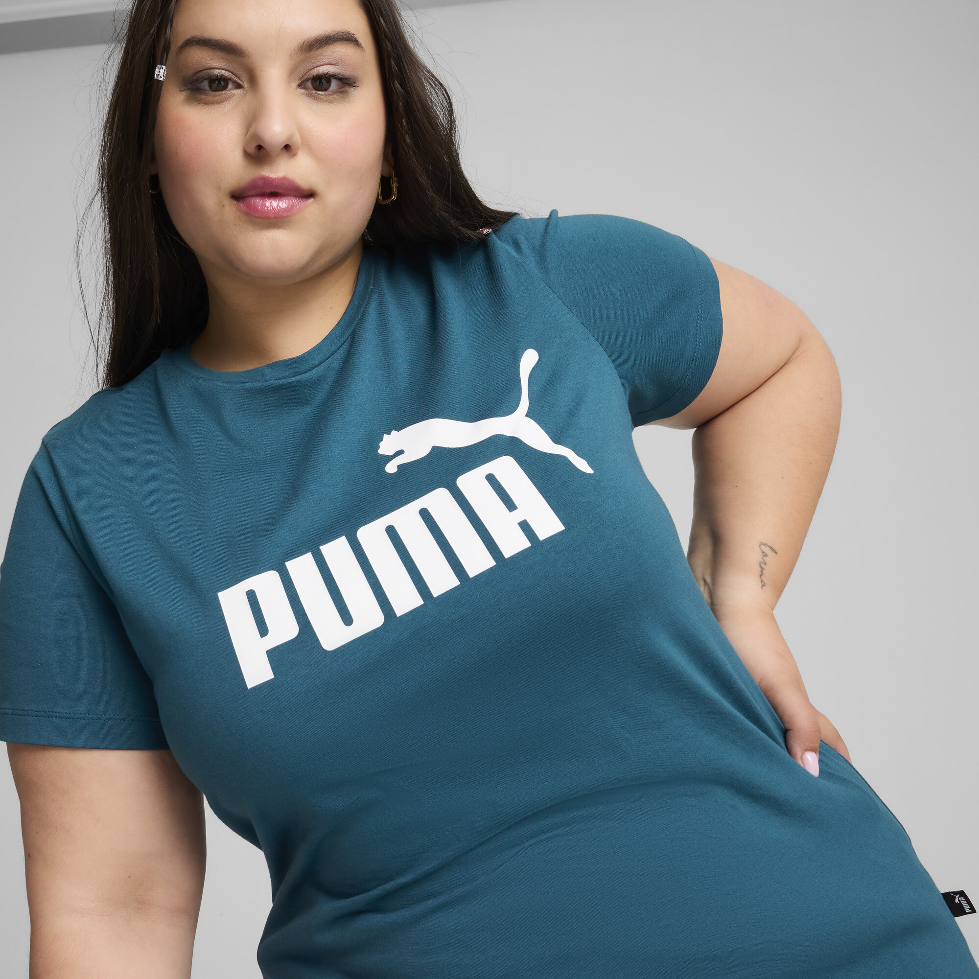 Women's Puma Essentials Logo T-Shirt, Green, Size S, Clothing