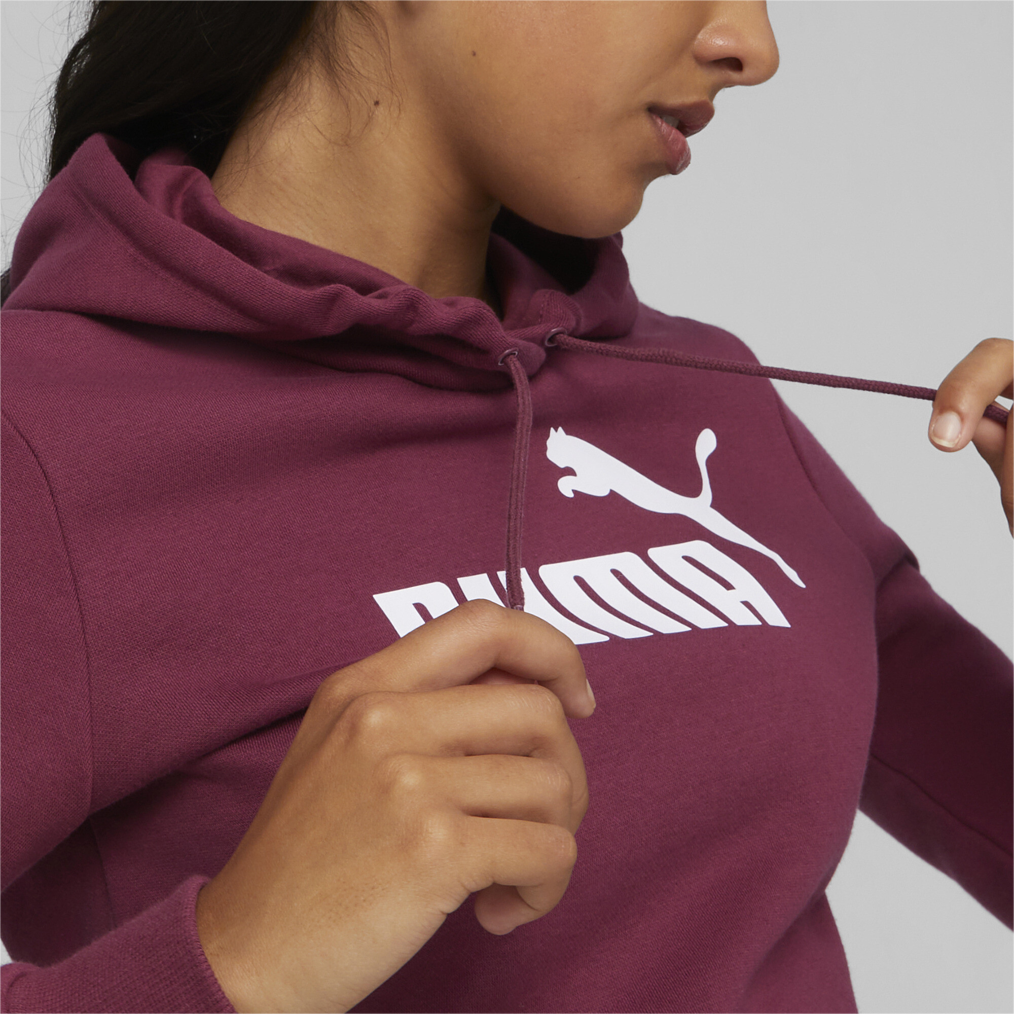 Women's Puma Essentials Logo FL's Hoodie, Red, Size XXS, Clothing