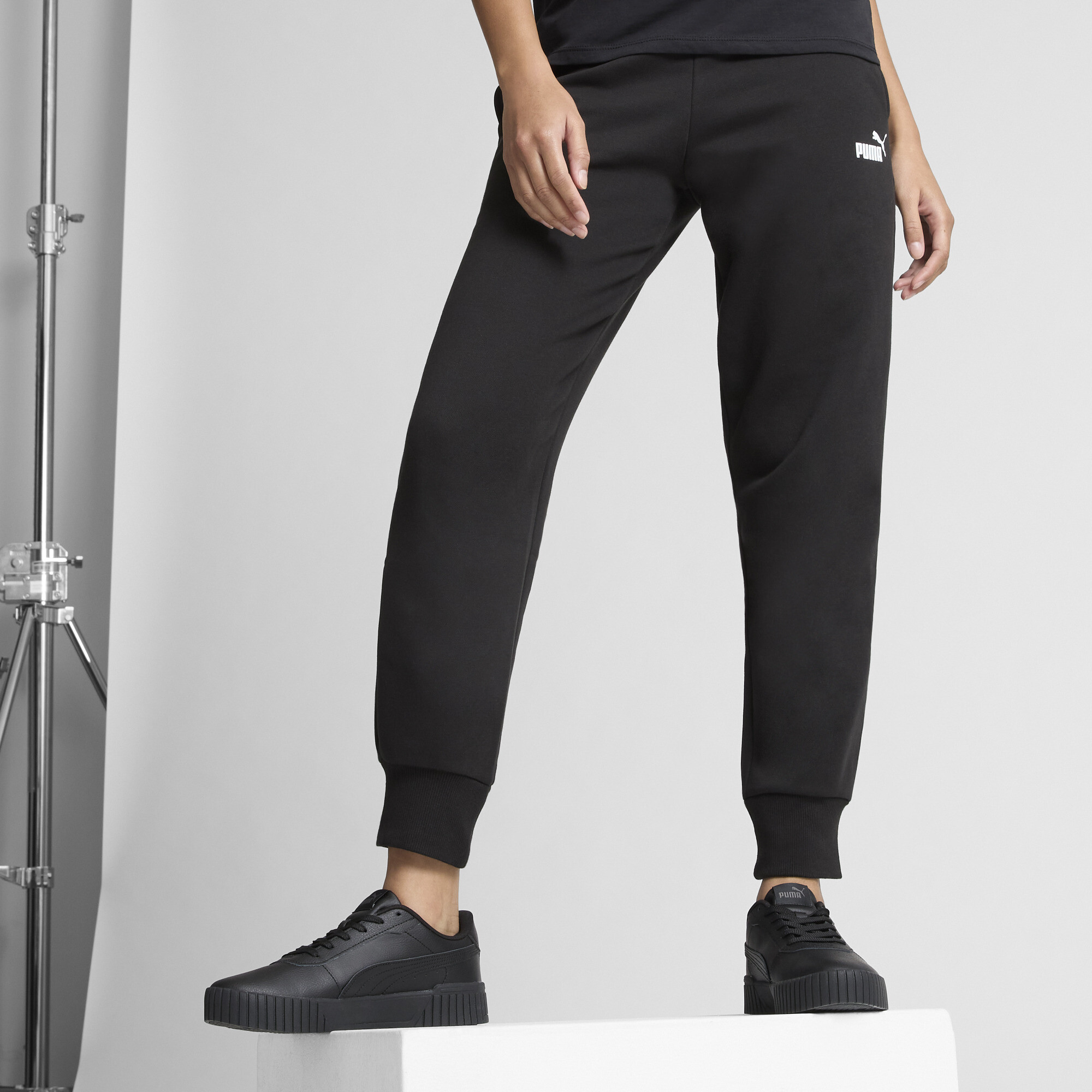 Essentials Sweatpants Women