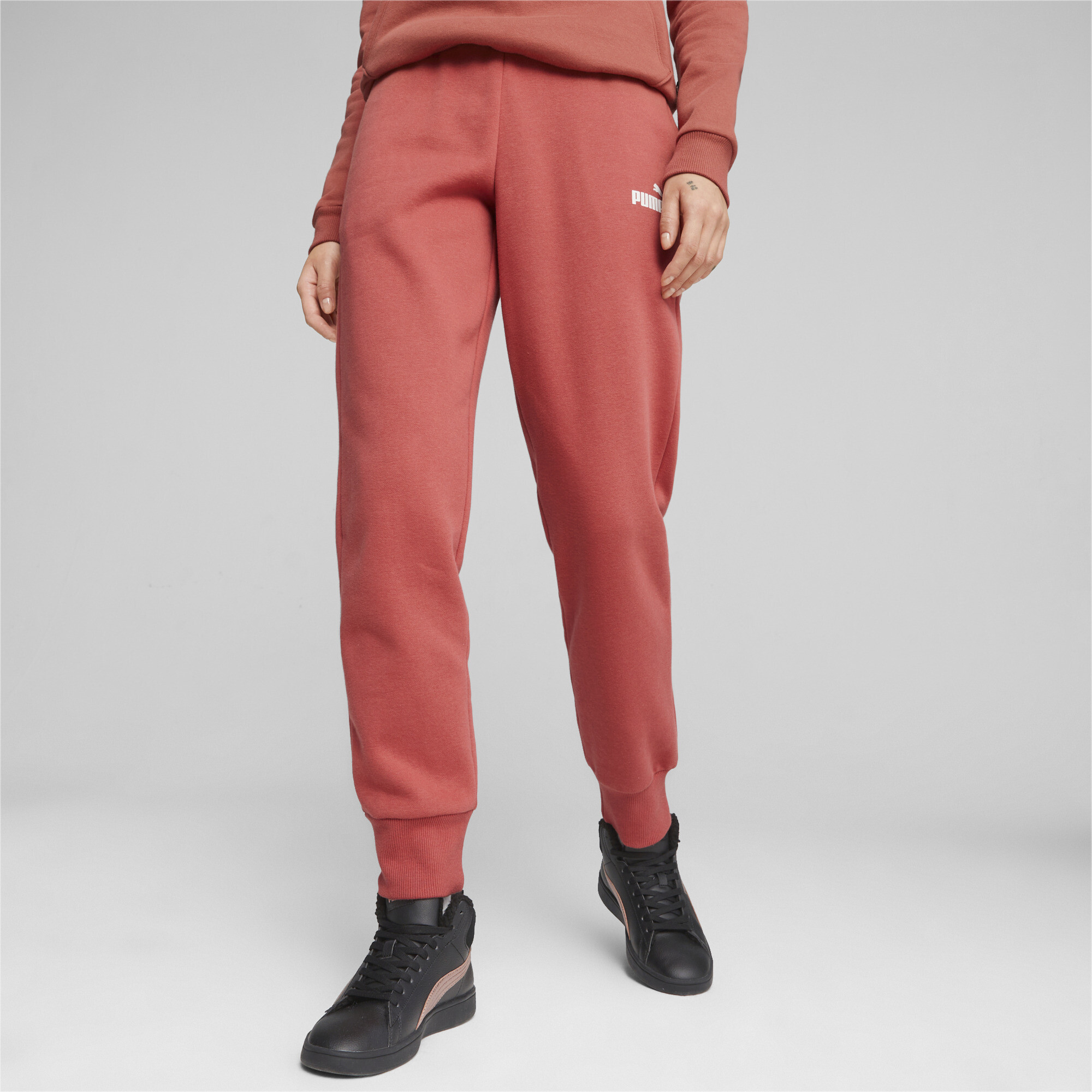 Women's Puma Essentials's Sweatpants, Red, Size 3XL, Clothing