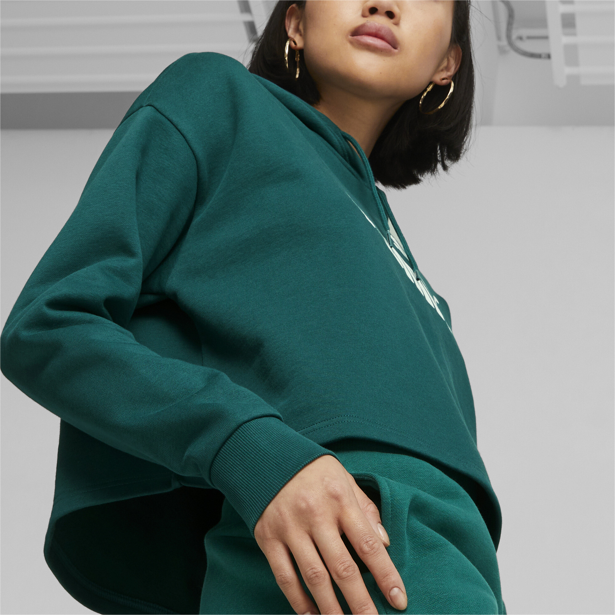 Women's Puma Essentials Cropped Logo's Hoodie, Green, Size S, Clothing