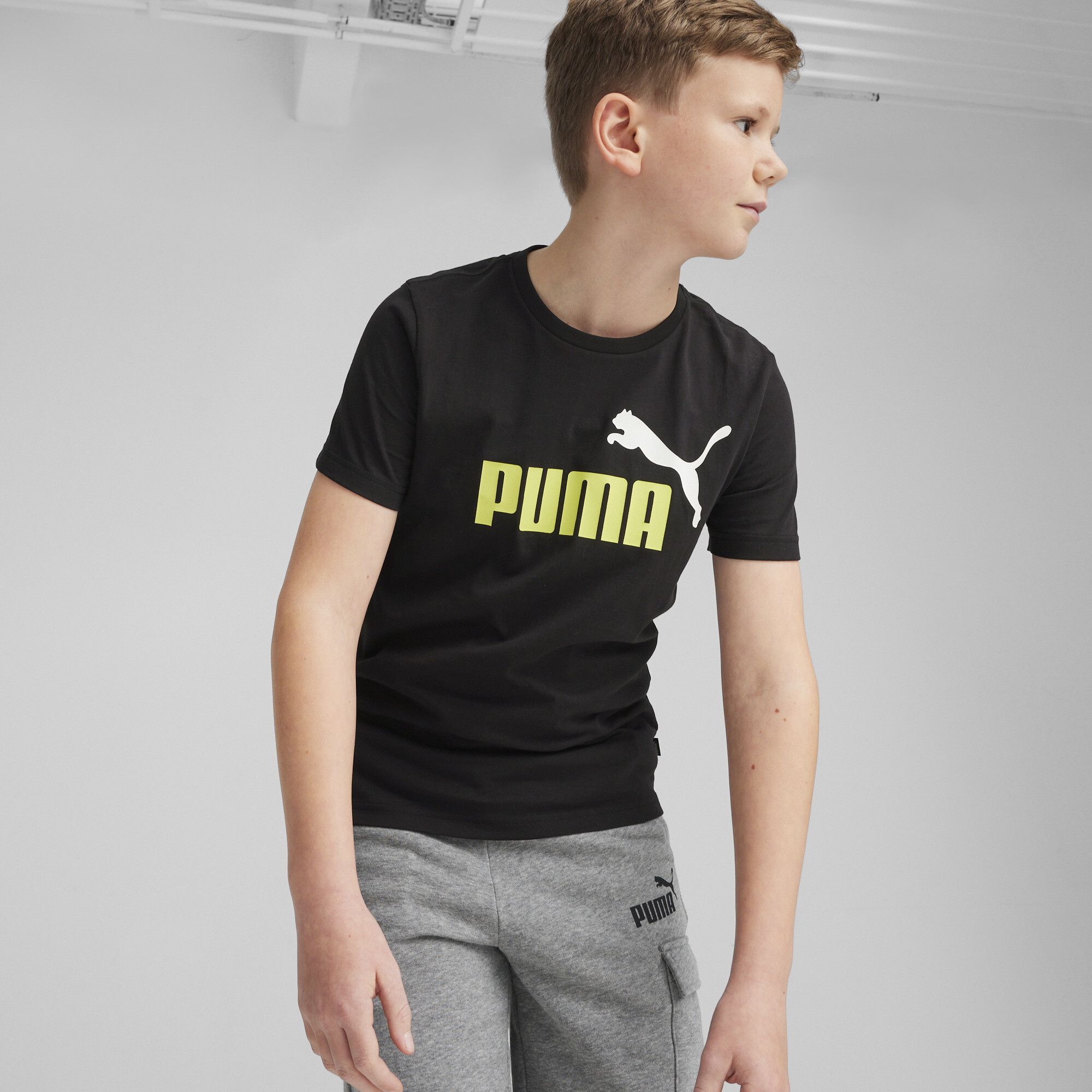 PUMA Essentials+ Two-Tone Logo T-Shirt In Black, Size 3-4 Youth