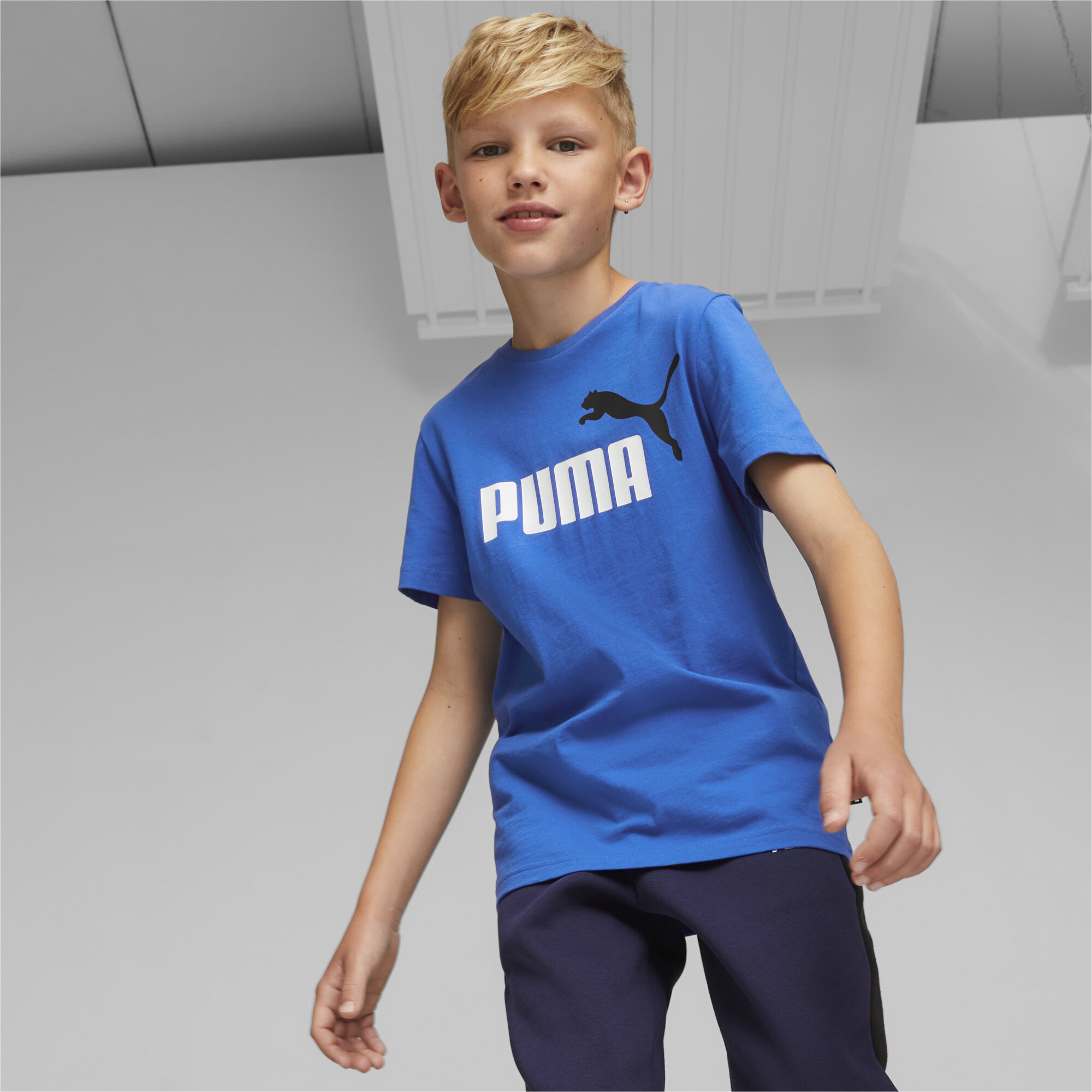Men's Puma Essentials+ Two-Tone Logo Youth T-Shirt, Blue, Size 11-12Y, Clothing