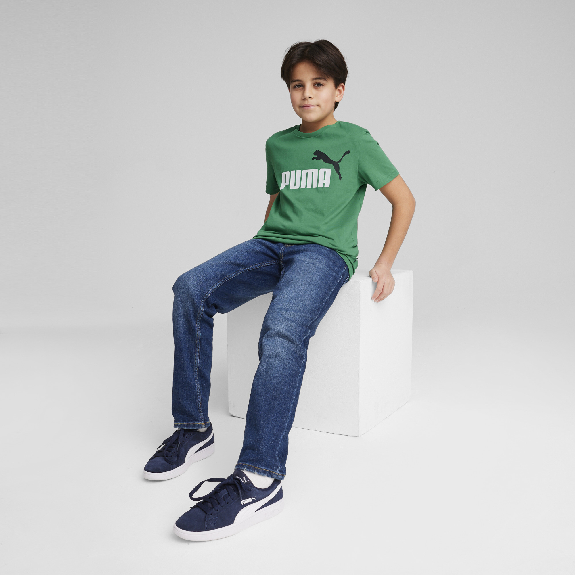 PUMA Essentials+ Two-Tone Logo T-Shirt In Green, Size 9-10 Youth