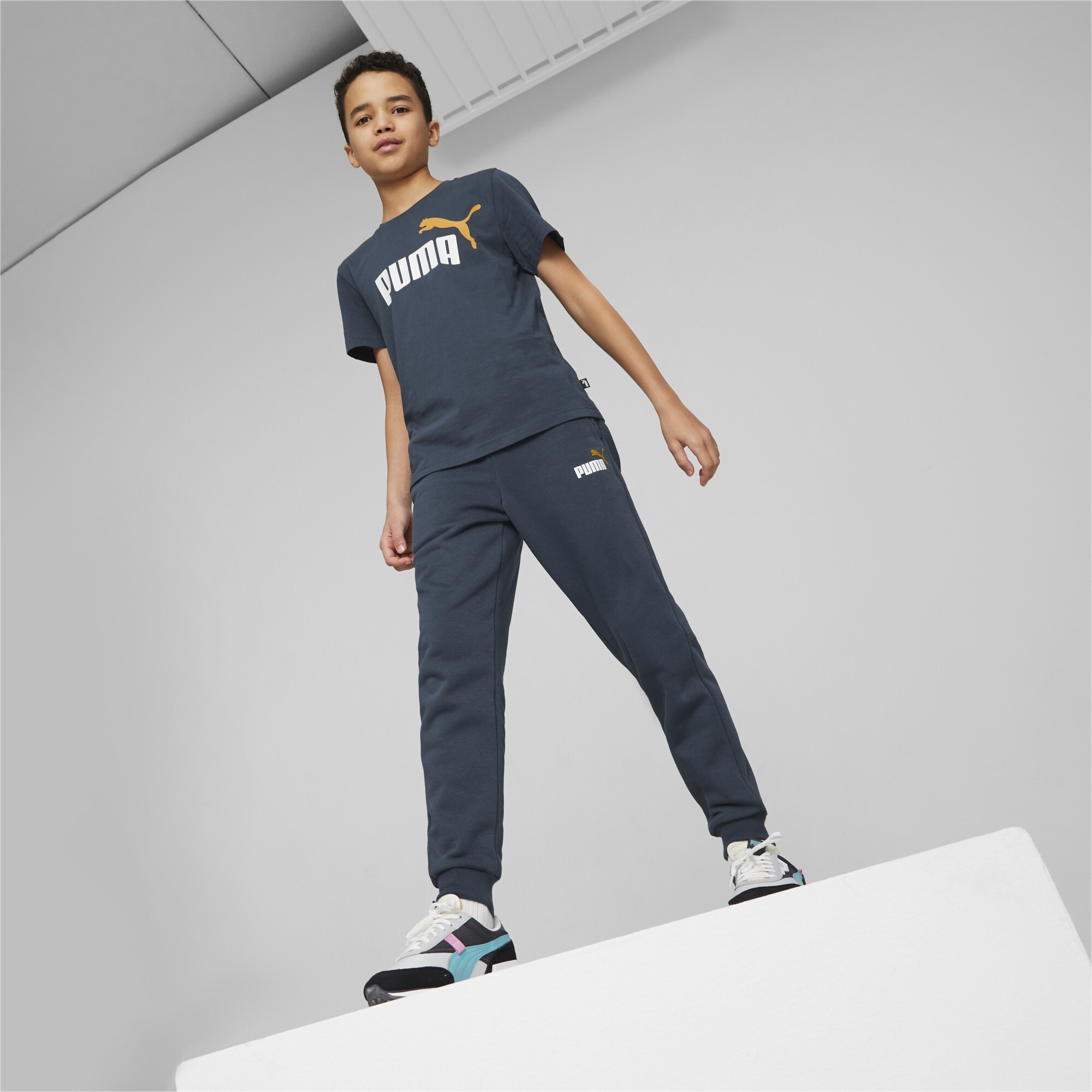 Puma Essentials+ Two-Tone Logo Youth Pants, Blue, Size 4-5Y, Lifestyle