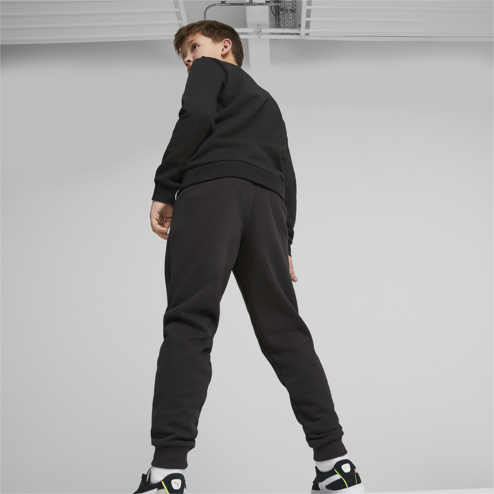 Puma Essentials+ Two-Tone Logo Youth Pants, Black, Size 7-8Y, Clothing