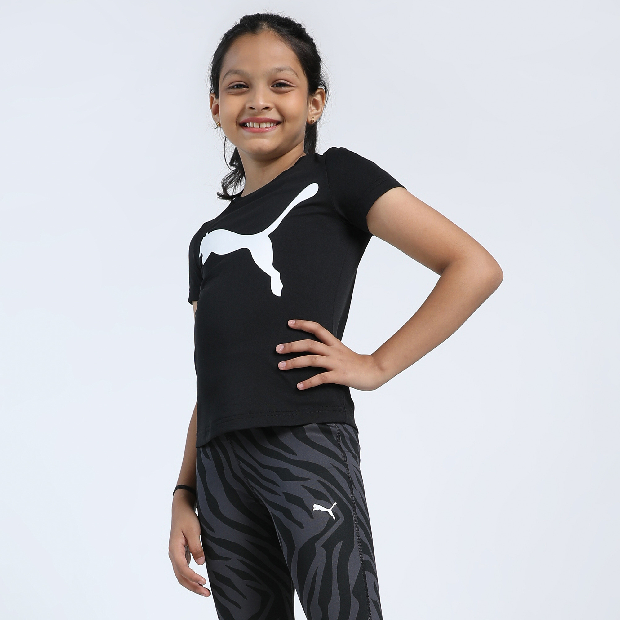PUMA Active Essentials Big Kids Moisture Wicking T-Shirt in Black Size M $23