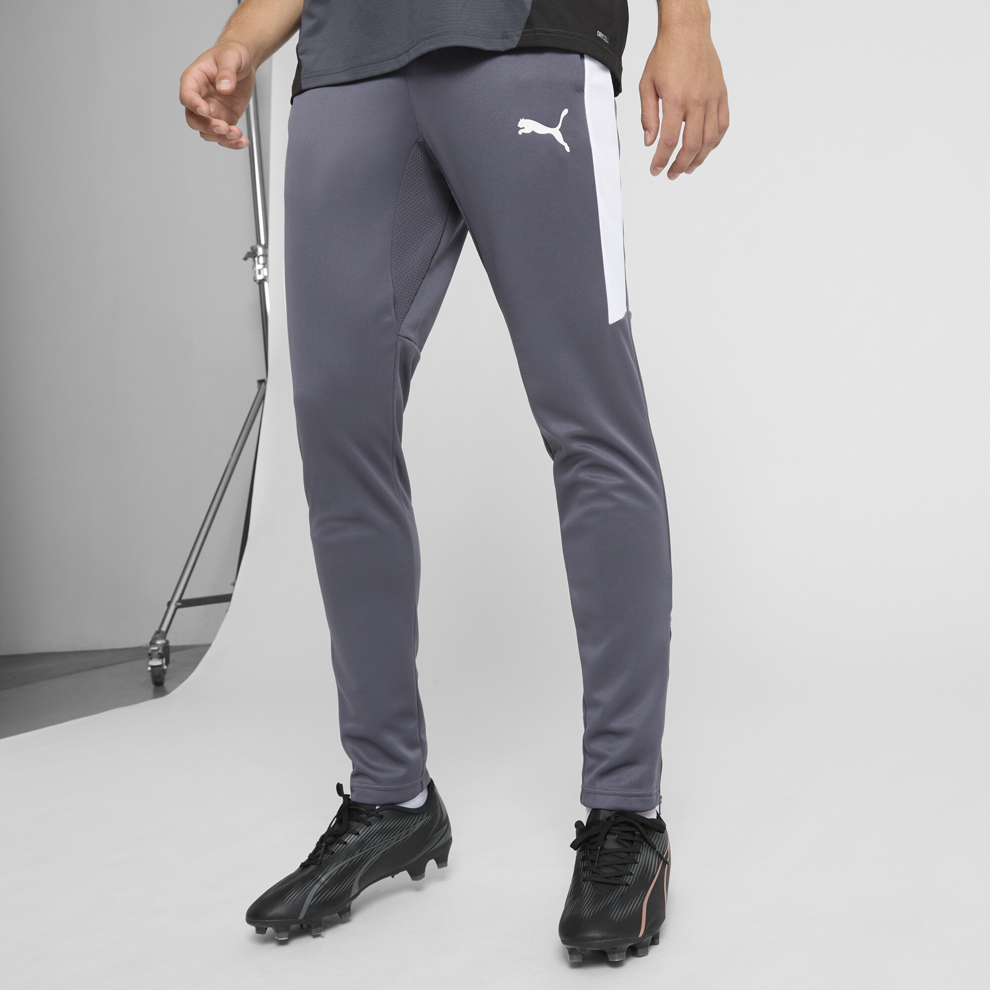 Men's puma training pants clearance