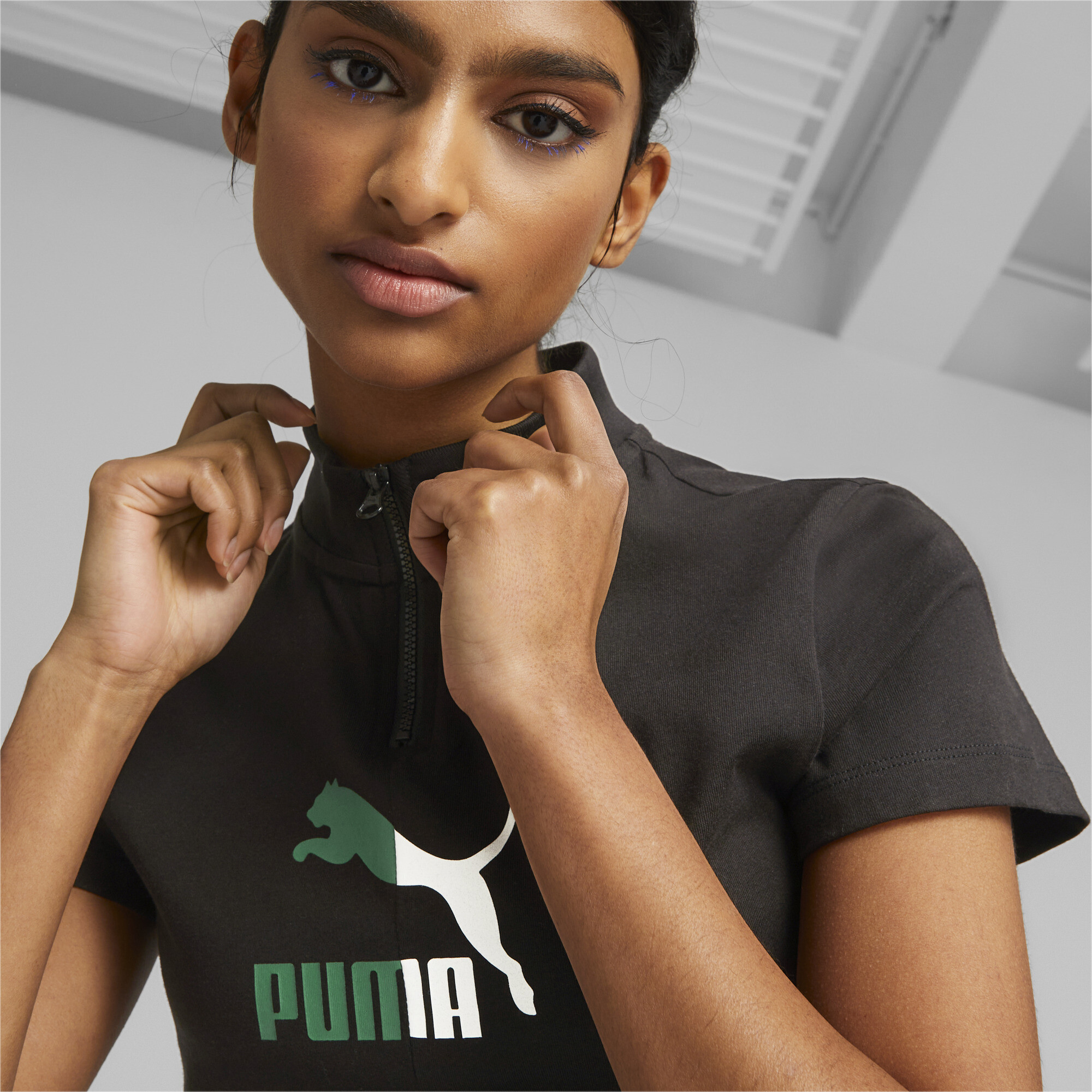 Women's PUMA Classics Quarter-Zip T-Shirt Women In Black, Size Medium