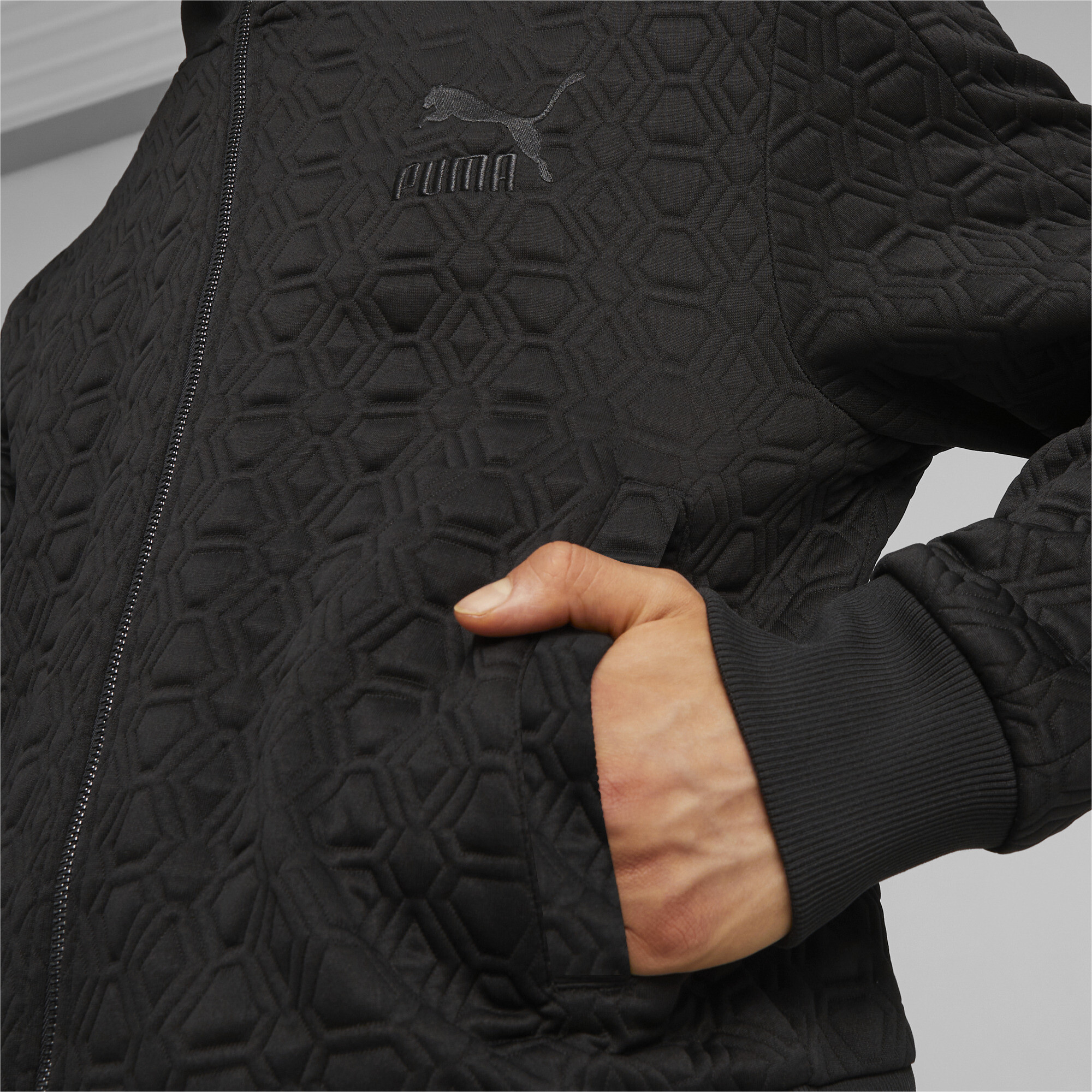 Men's PUMA LUXE SPORT T7 Track Jacket In Black, Size 2XL