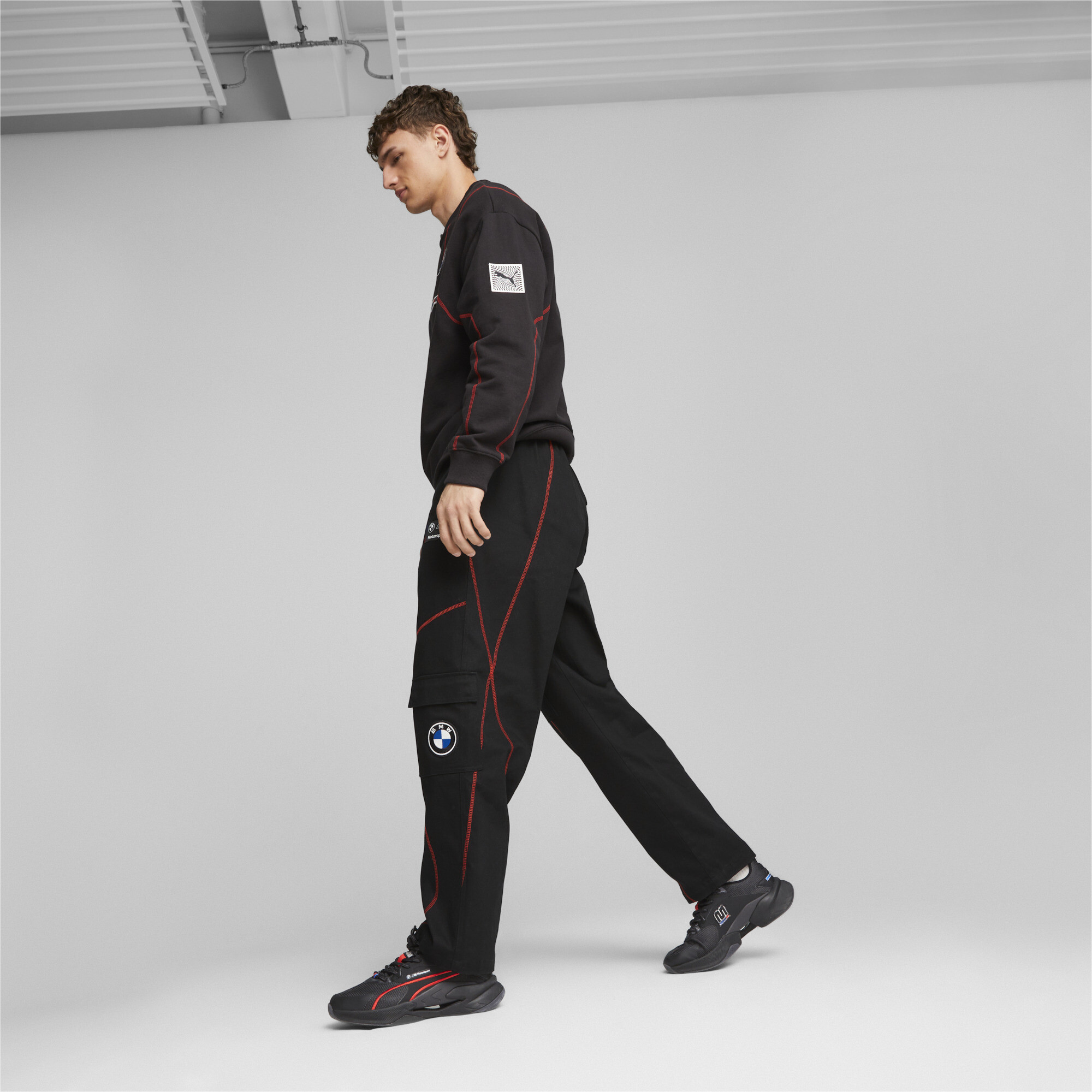 Men's PUMA BMW M Motorsport Garage Crew Pants In Black, Size Medium