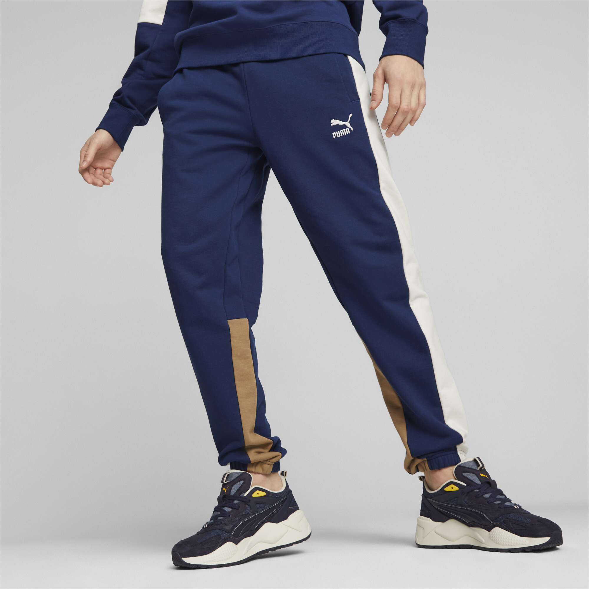 Men's Puma Classics Block's Sweatpants, Blue, Size S, Clothing