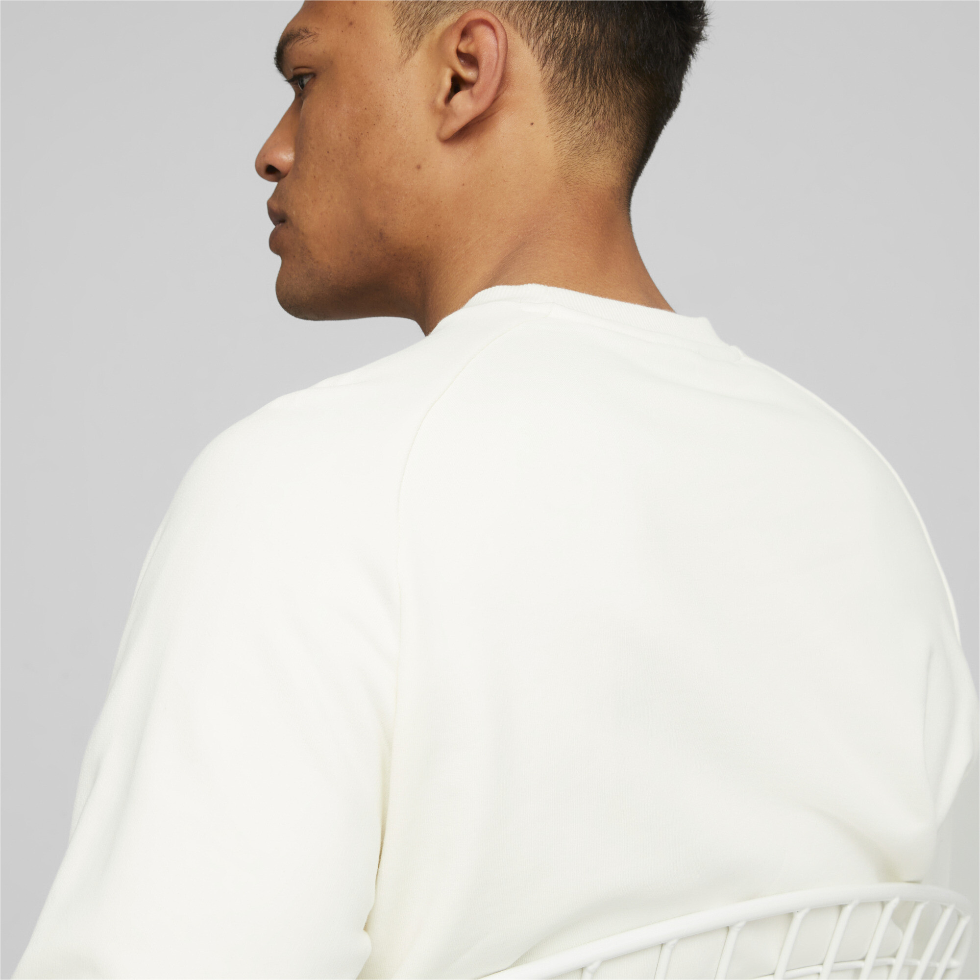 Men's PUMA CLASSICS Sweatshirt In White, Size XS