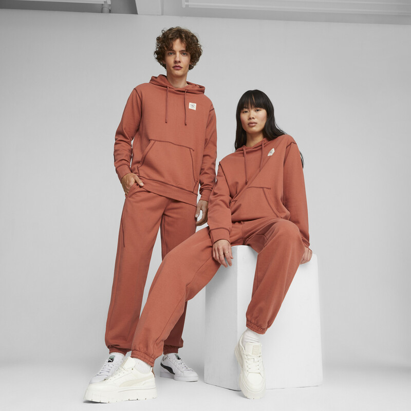 

PUMA Classics Unisex Sweatpants, Apple cider
