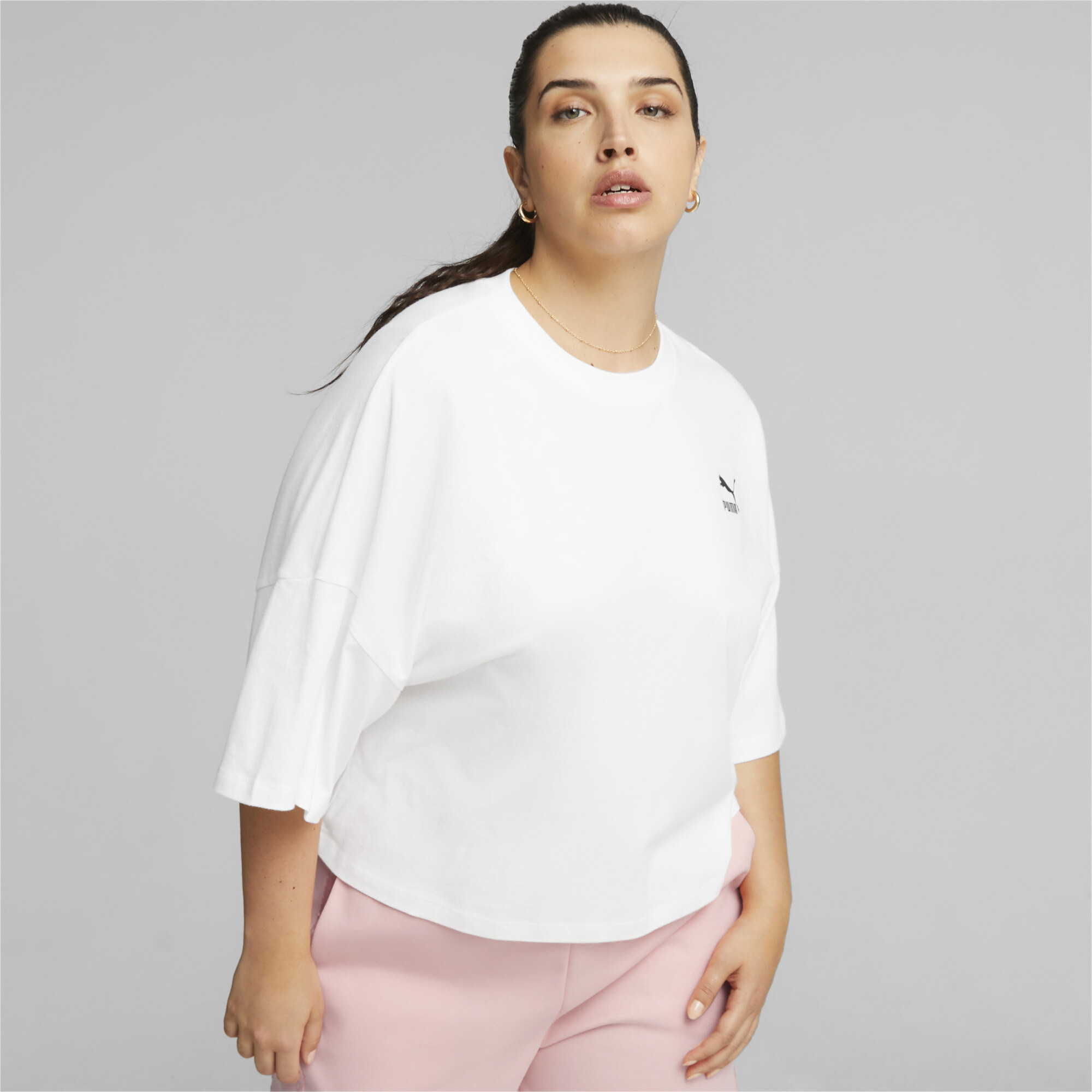 Women's PUMA CLASSICS Oversized T-Shirt In White, Size Medium