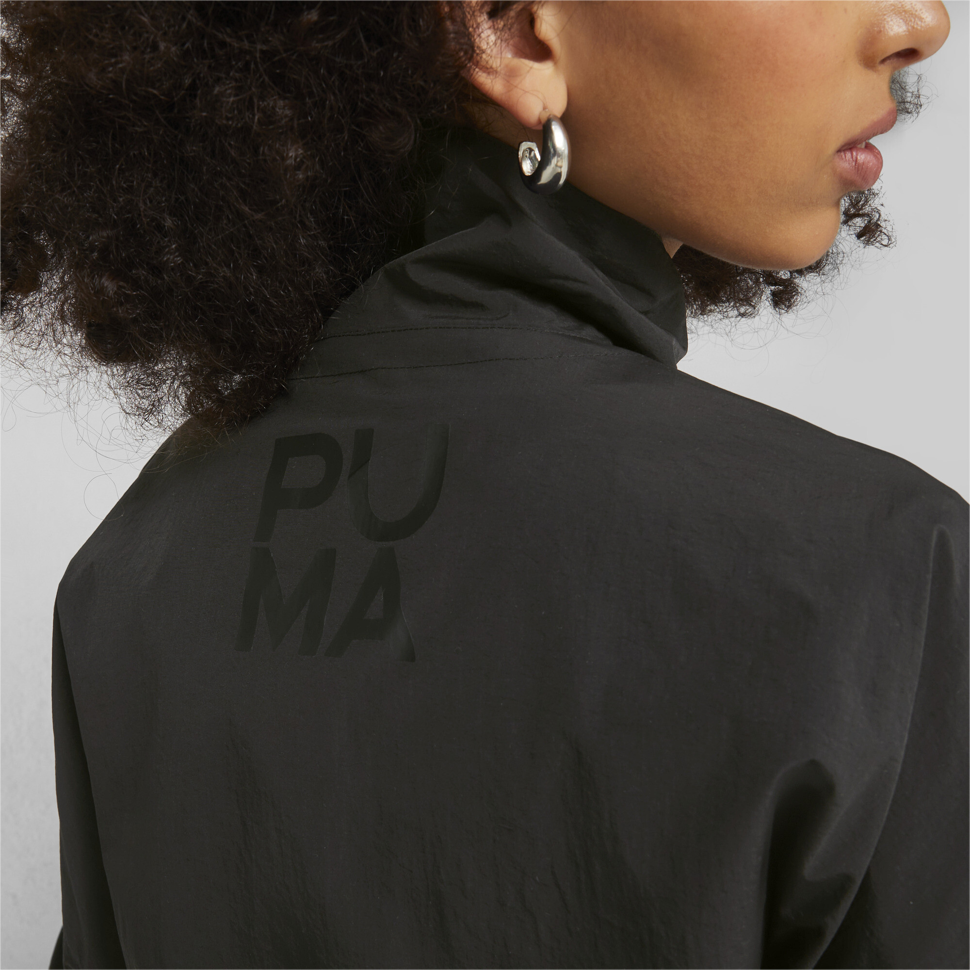 Women's PUMA Infuse Jacket In Black, Size Medium