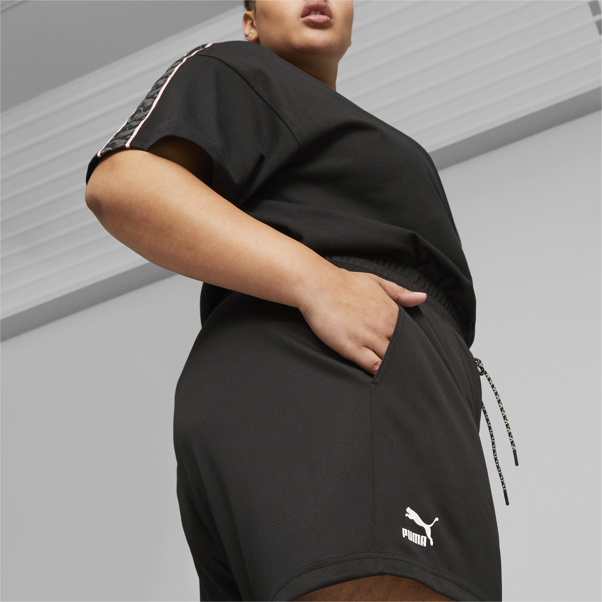Women's PUMA Dare To Football Shorts In Black, Size 2XL