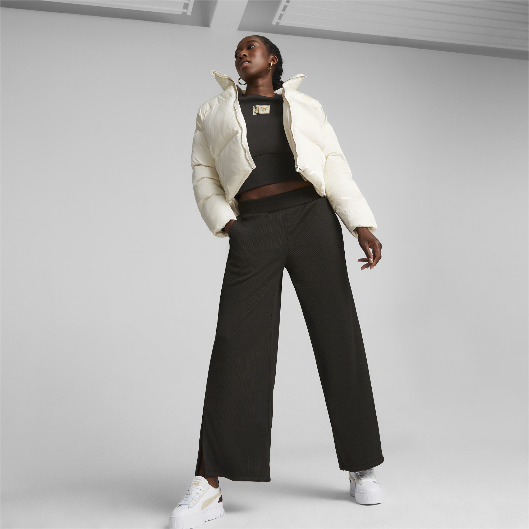 Women's Puma Classics Oversized's Puffer Jacket, White, Size L, Clothing