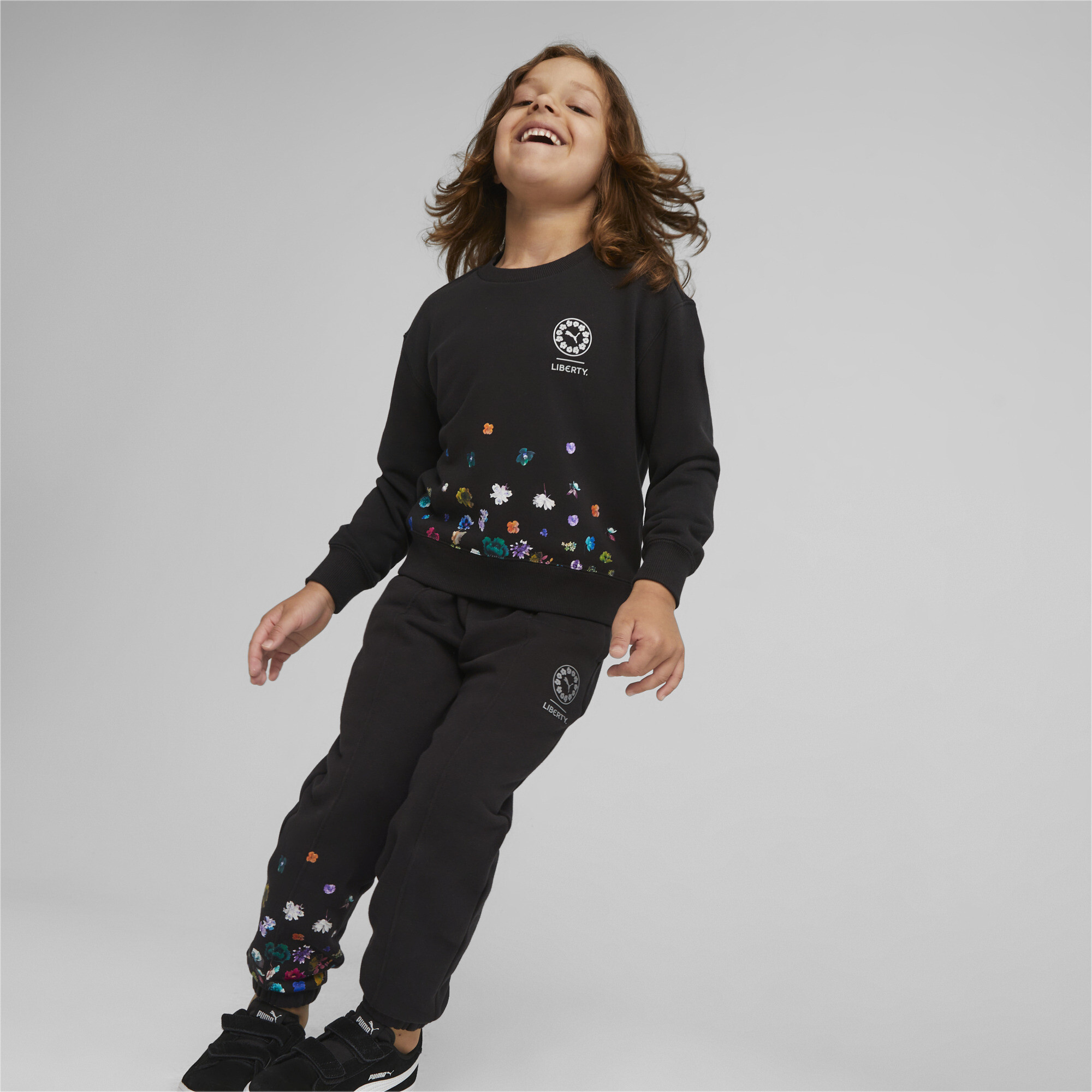 Puma X LIBERTY Kids' Sweatshirt, Black, Size 4-5Y, Clothing