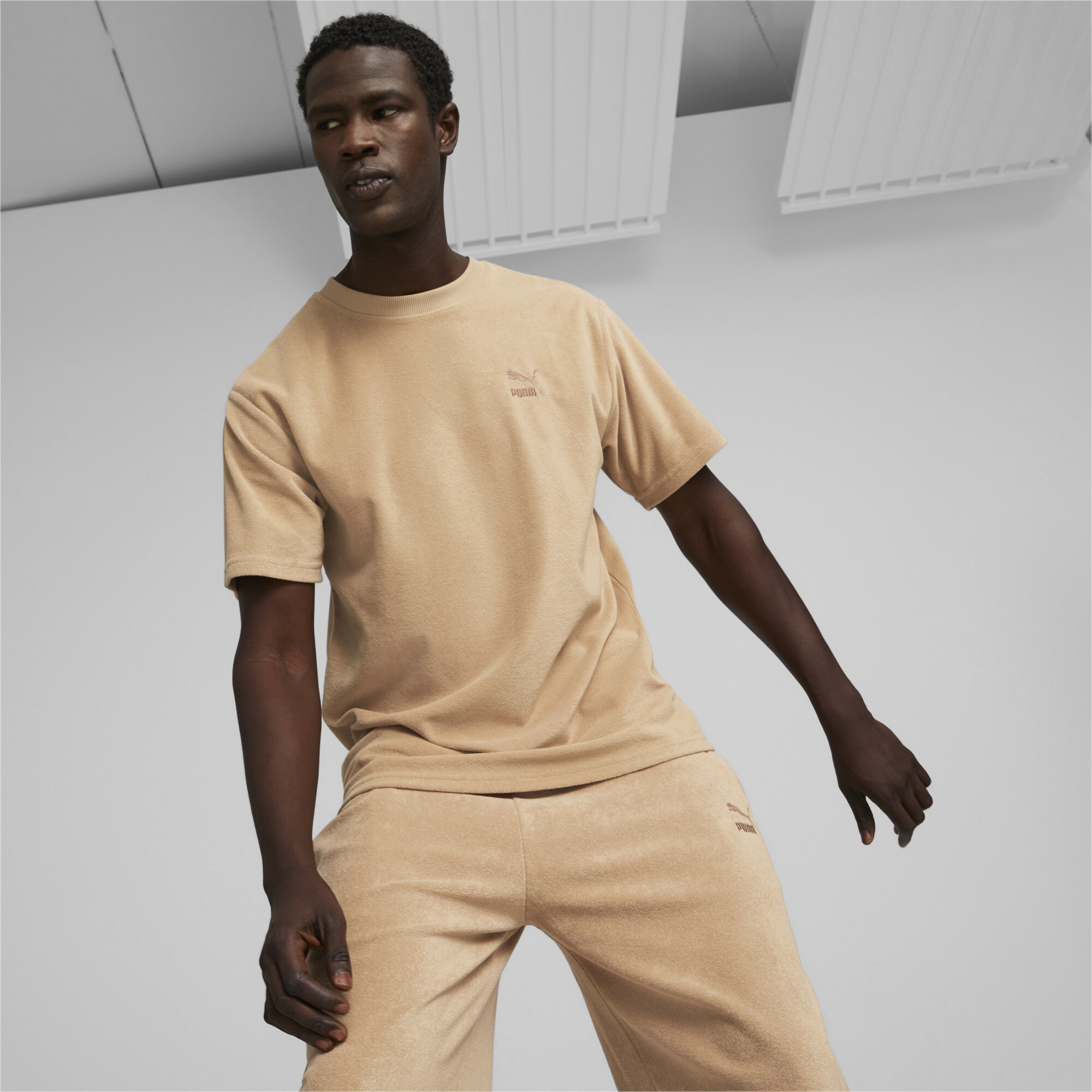 Men's Puma Classics Towelling T-Shirt, Beige, Size XL, Clothing