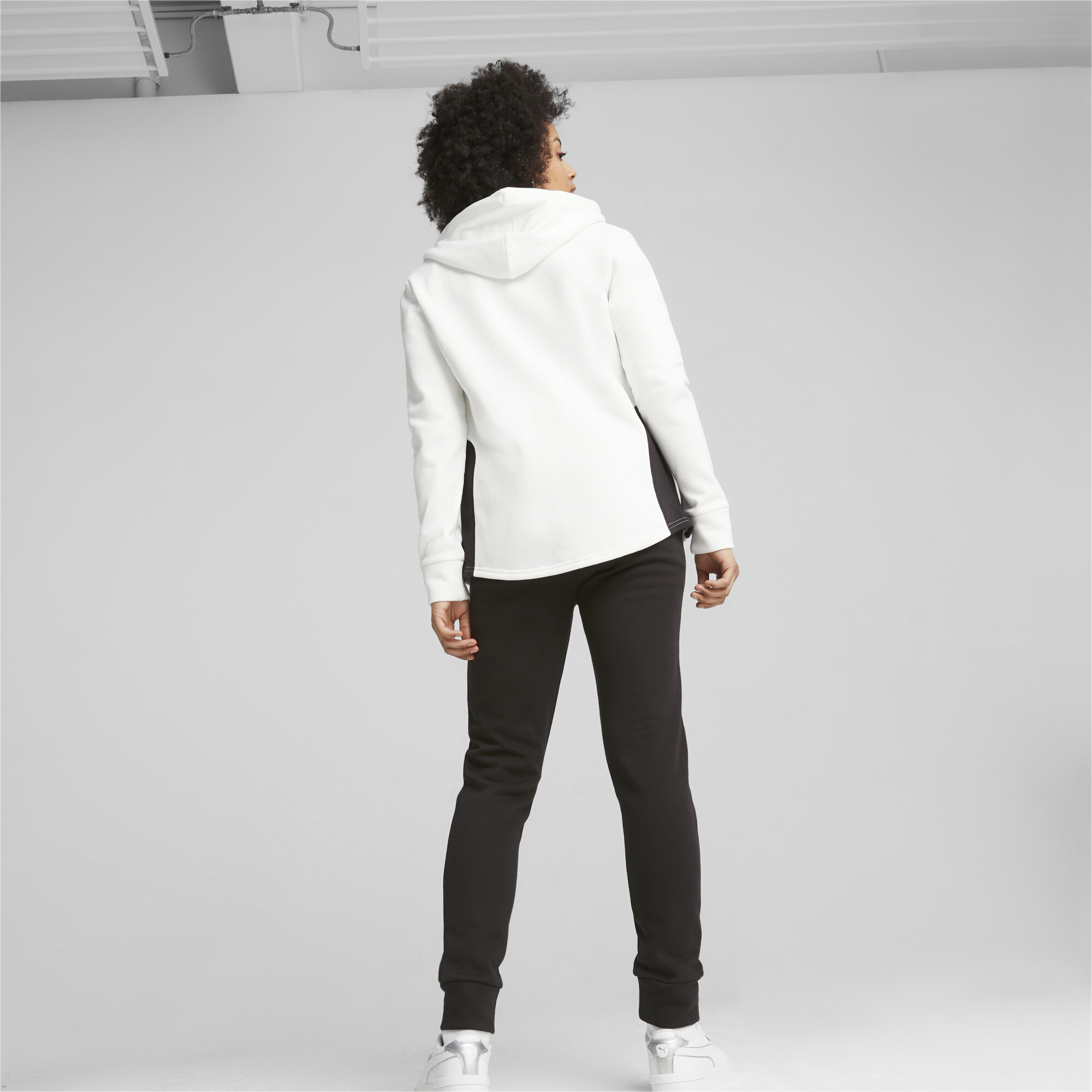 Women's Puma Classics Hooded FL Tracksuit, White, Size S, Clothing