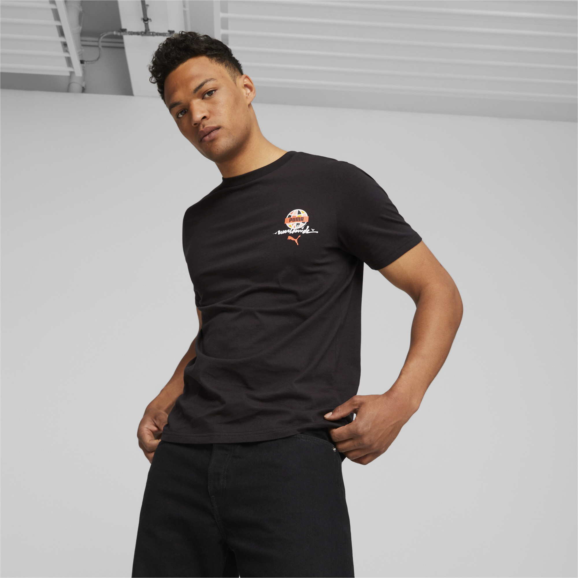 تيشيرت Sportswear للرجال اسود