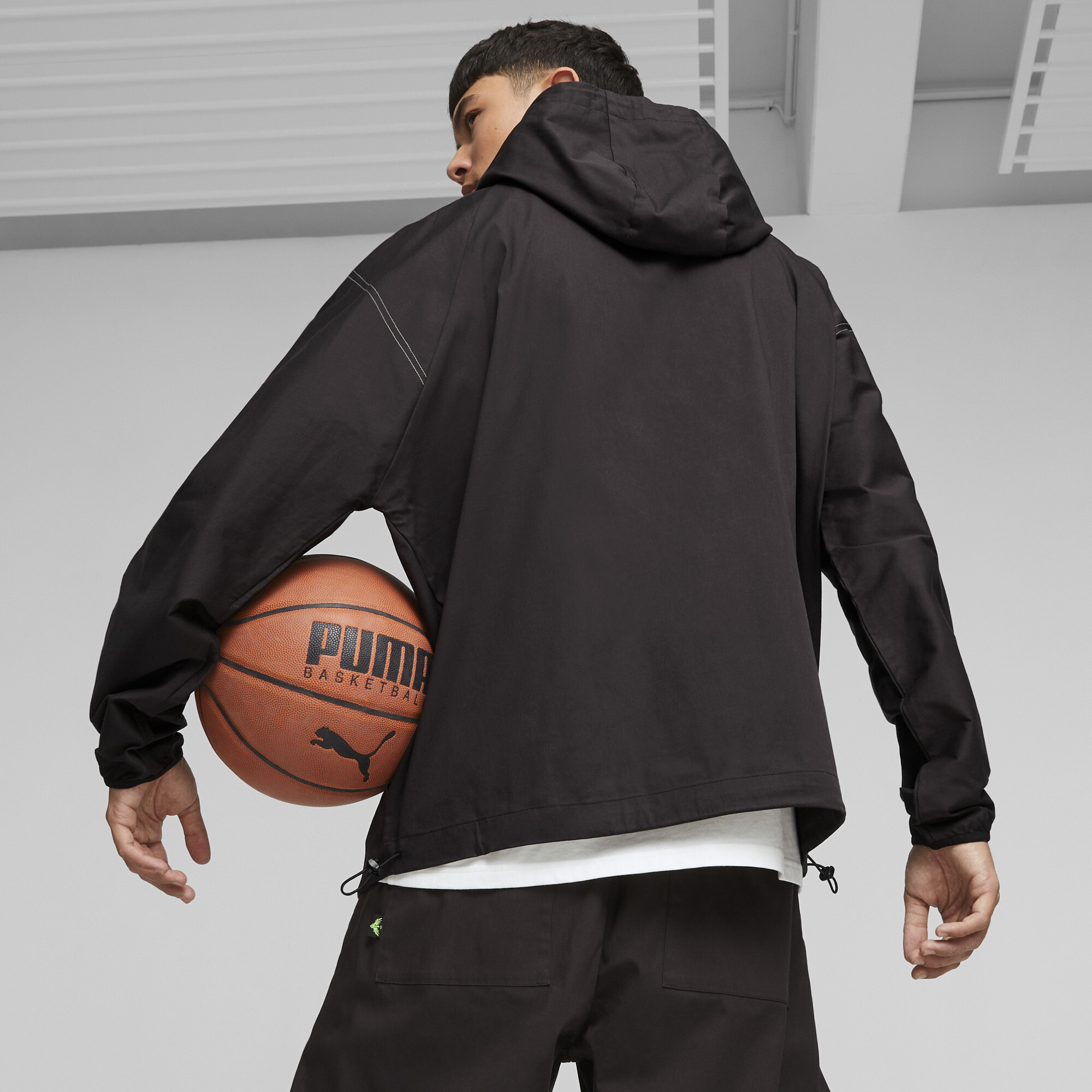 Men's PUMA MELO X TOXIC Basketball Dime Jacket In Black, Size XS