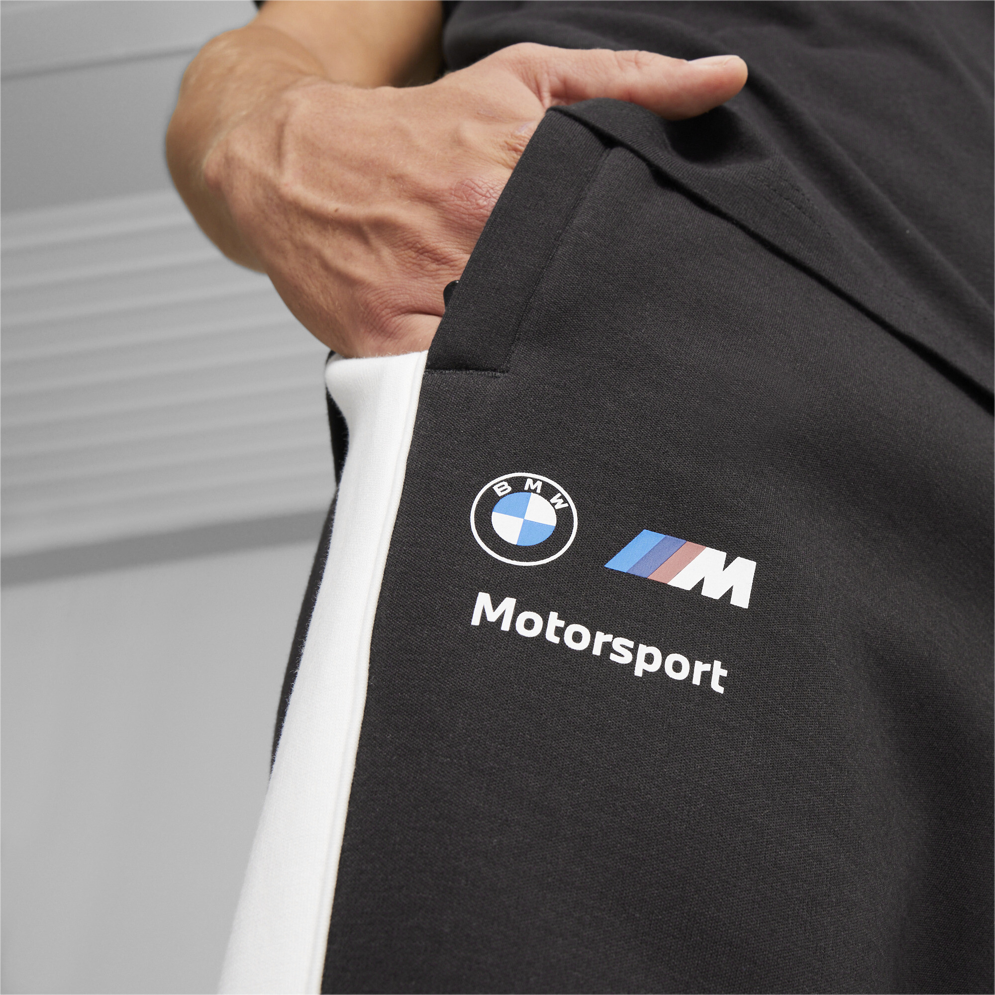 Men's PUMA BMW M Motorsport MT7+ Track Pants In Black, Size Small