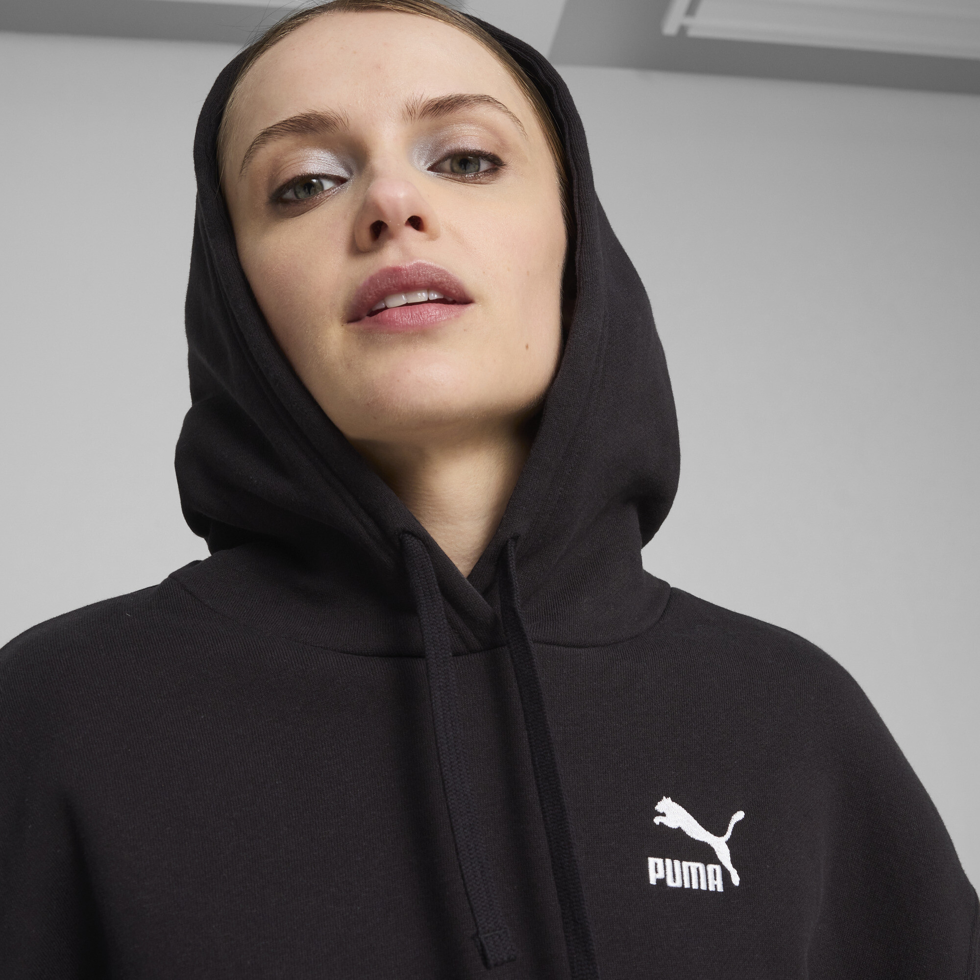 Women's Puma BETTER CLASSICS Hoodie, Black, Size M, Clothing