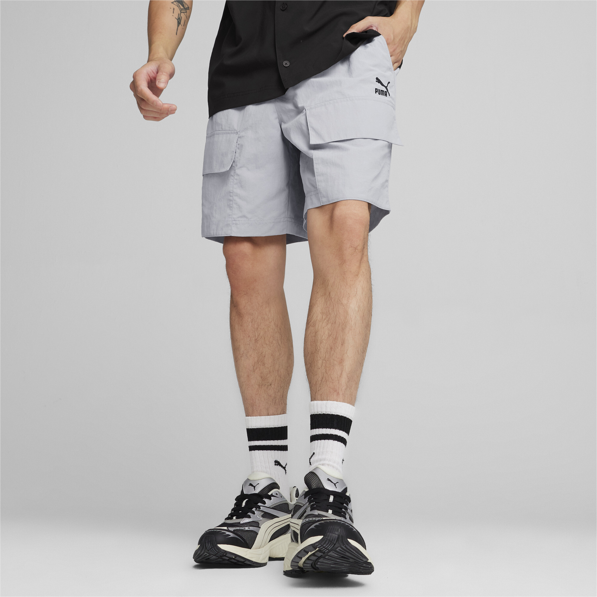 Men's Puma CLASSICS's Cargo Shorts, Gray, Size M, Clothing