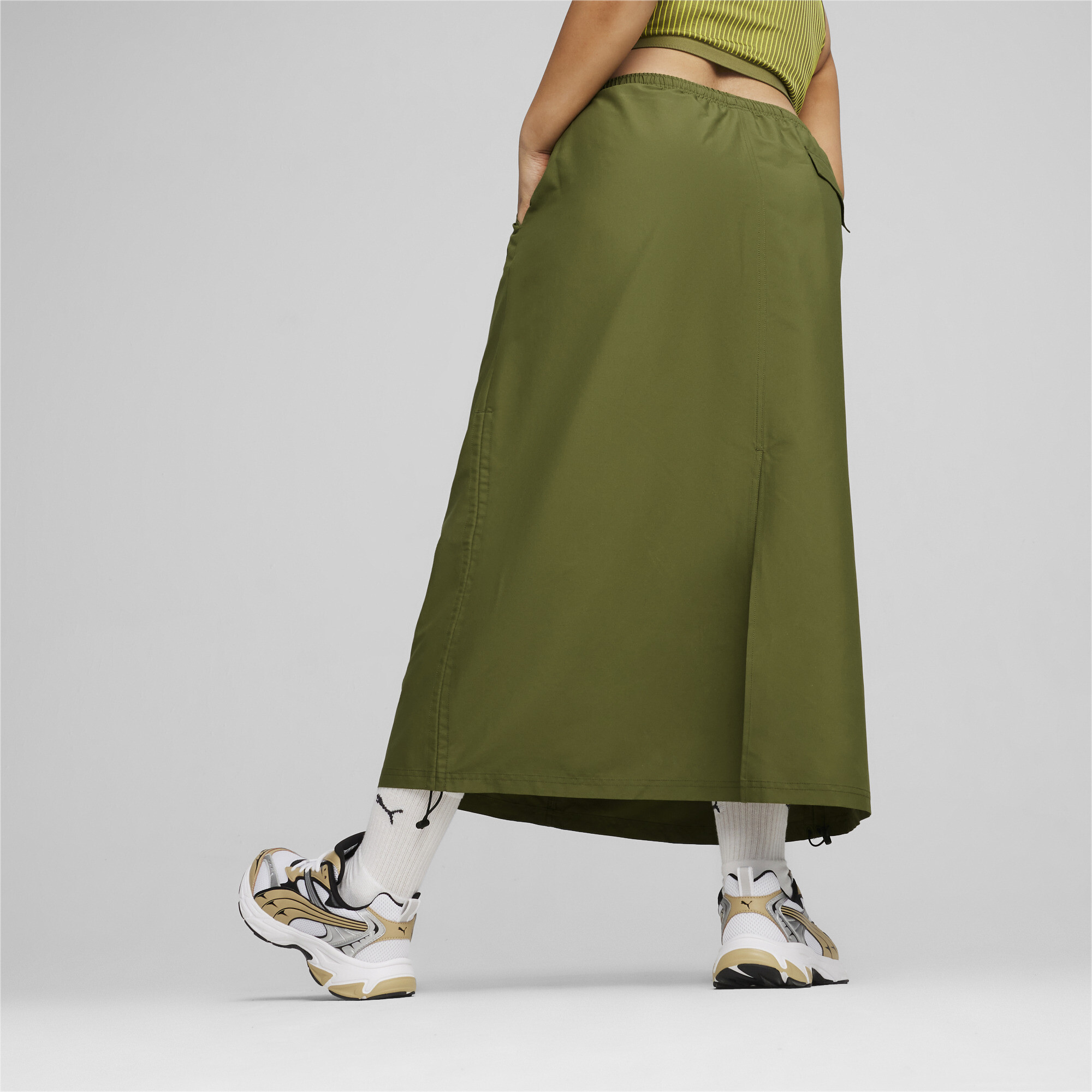 Women's PUMA DARE TO Midi Woven Skirt In Green, Size XS