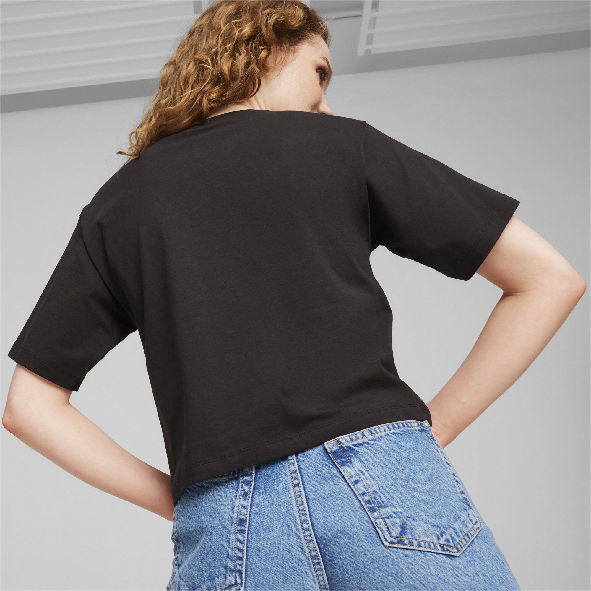 Women's PUMA TEAM Relaxed T-Shirt In 10 - Black, Size XL