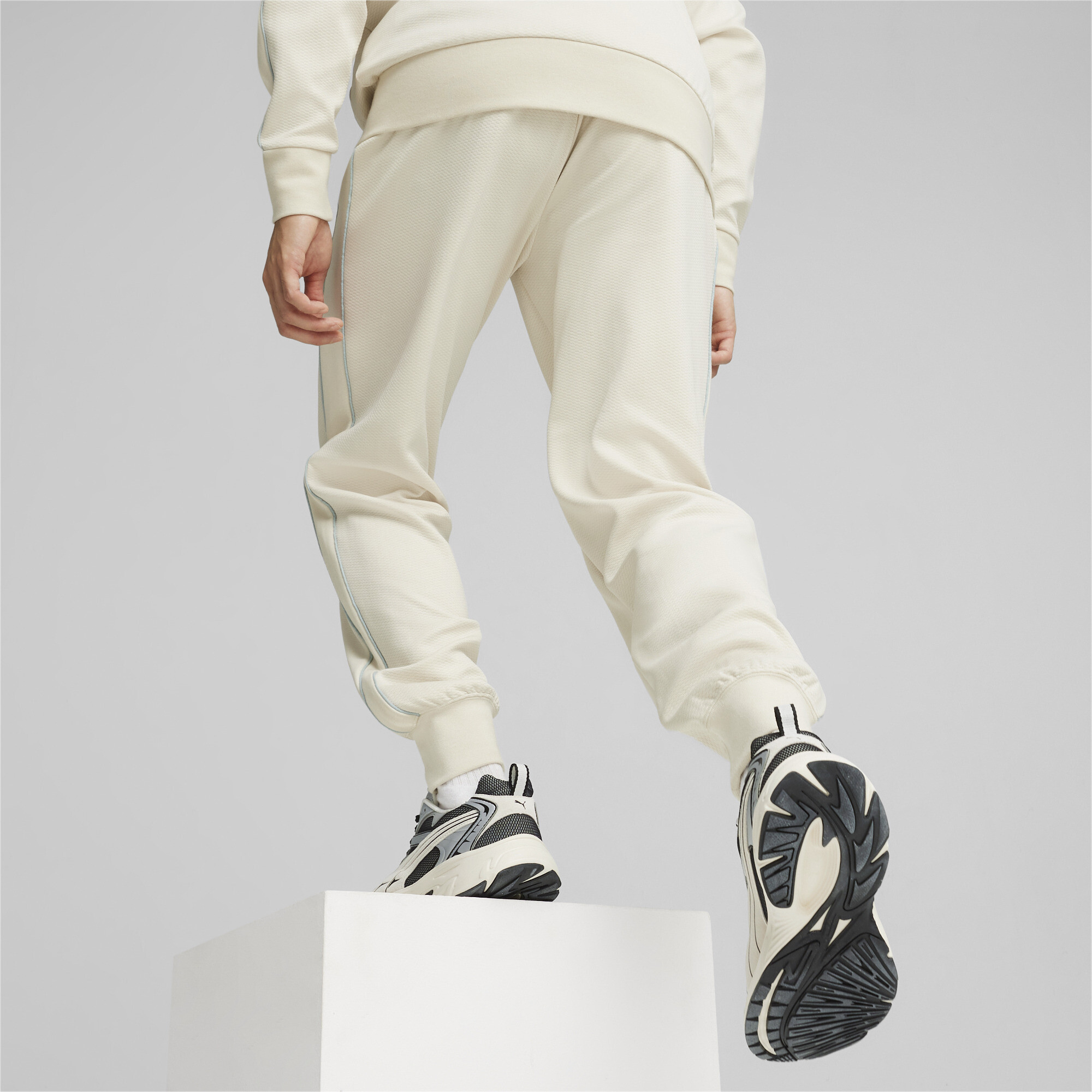 Men's Puma T7's Track Pants, White, Size S, Clothing