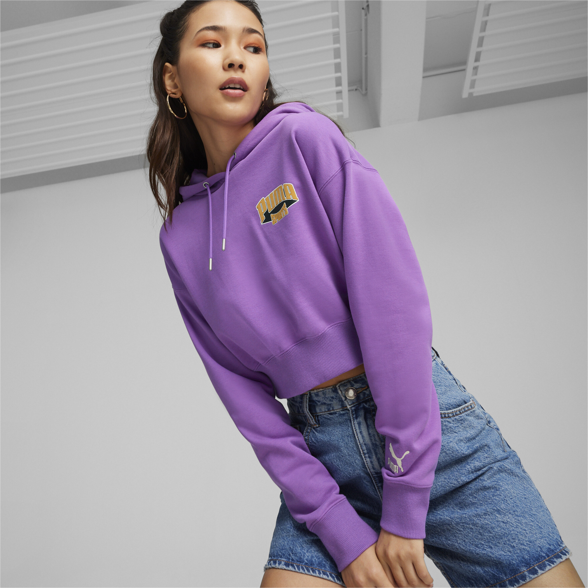 PUMA TEAM Women s Cropped Hoodie Crews Hoodies PUMA