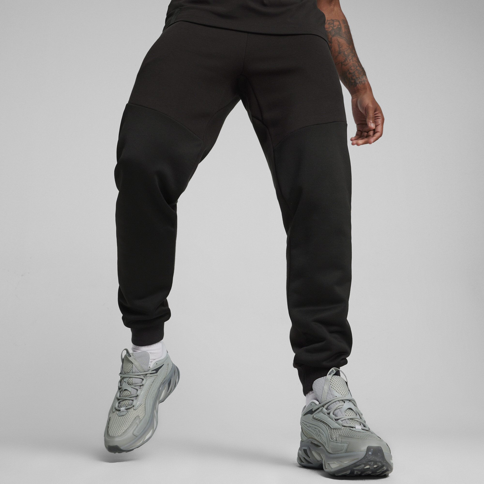 PumaTECH Jogginghose Herren | Mit Color Blocking | Black | Größe: L