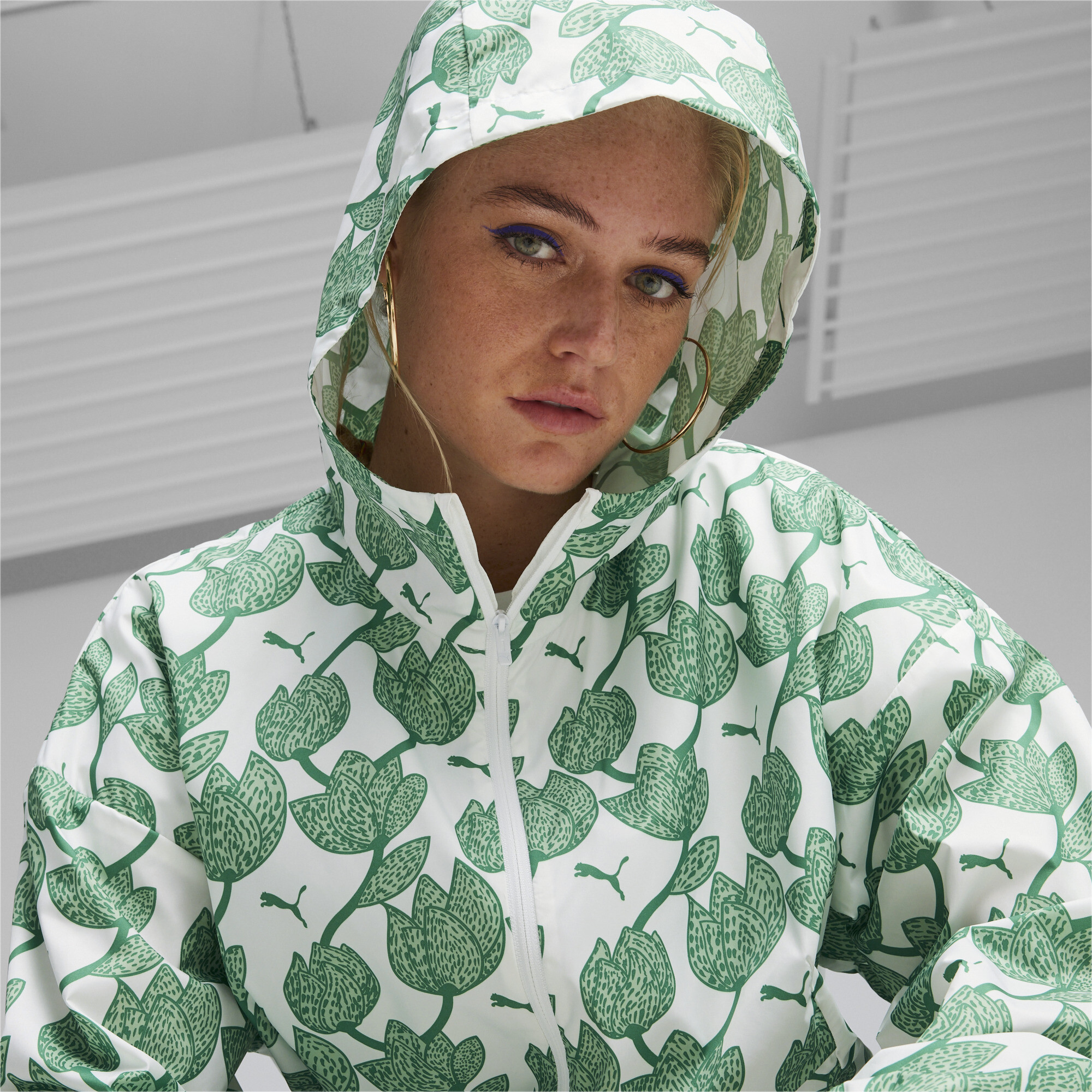 Women's PUMA Blossom All-Over Print Windbreaker In Green, Size Large