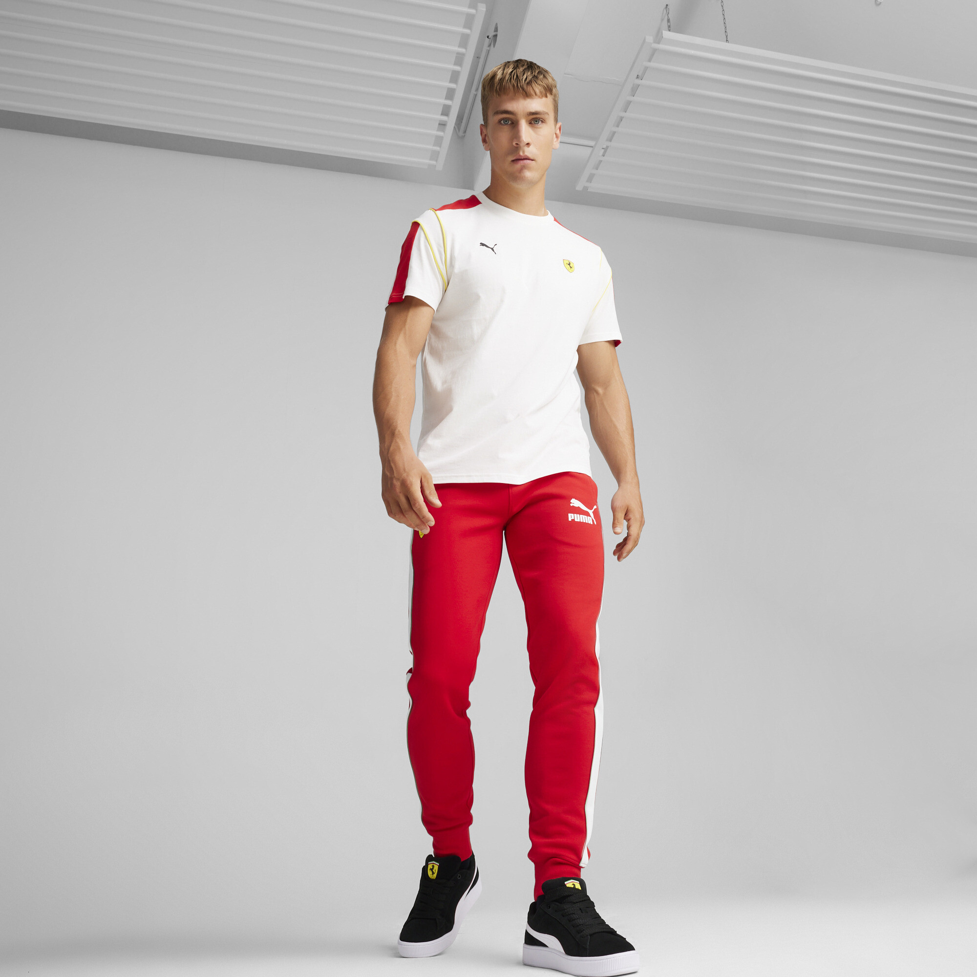 Men's PUMA Scuderia Ferrari Race Iconic T7 Motorsport Pants In Red, Size 2XL