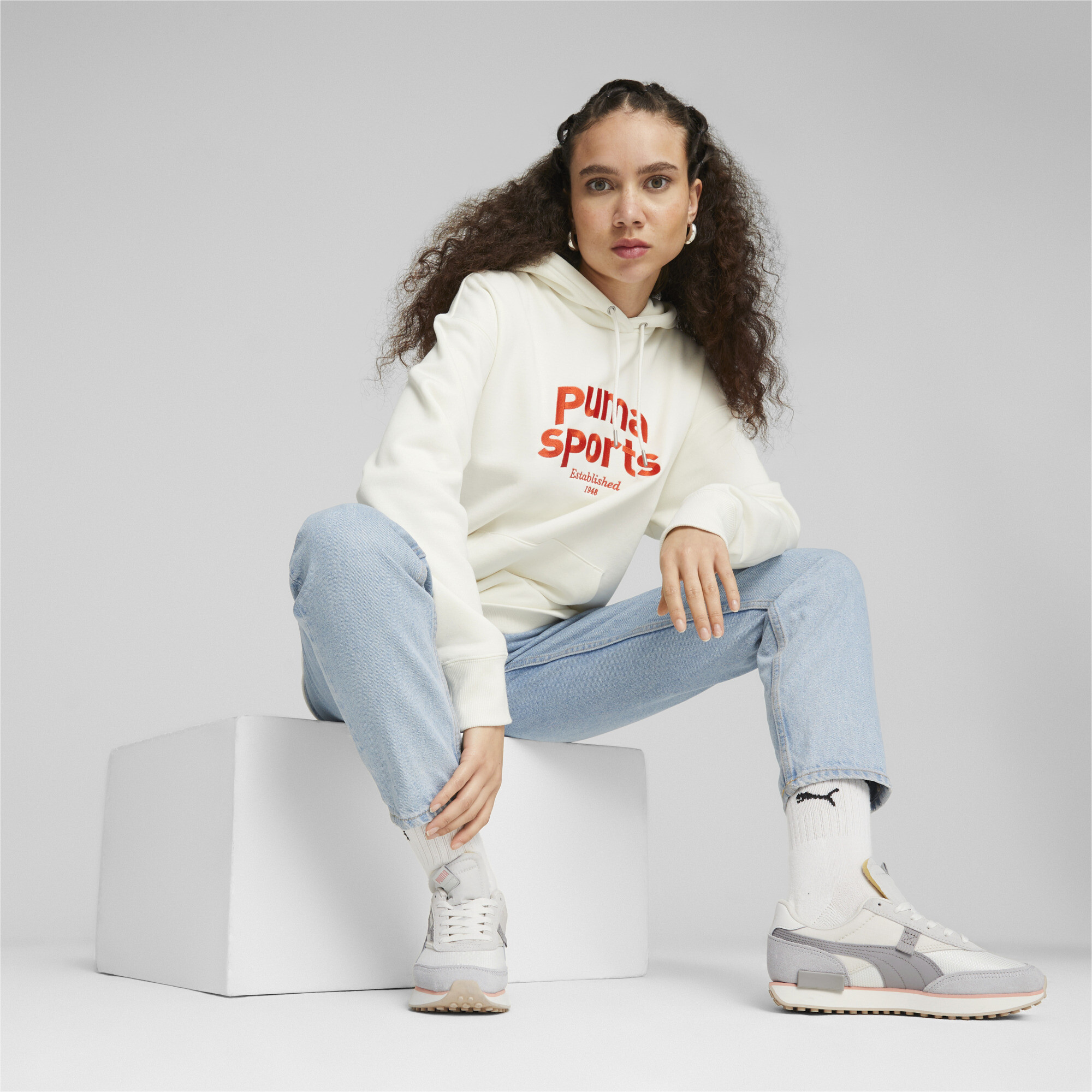 Women's PUMA Team Hoodie In White, Size Small