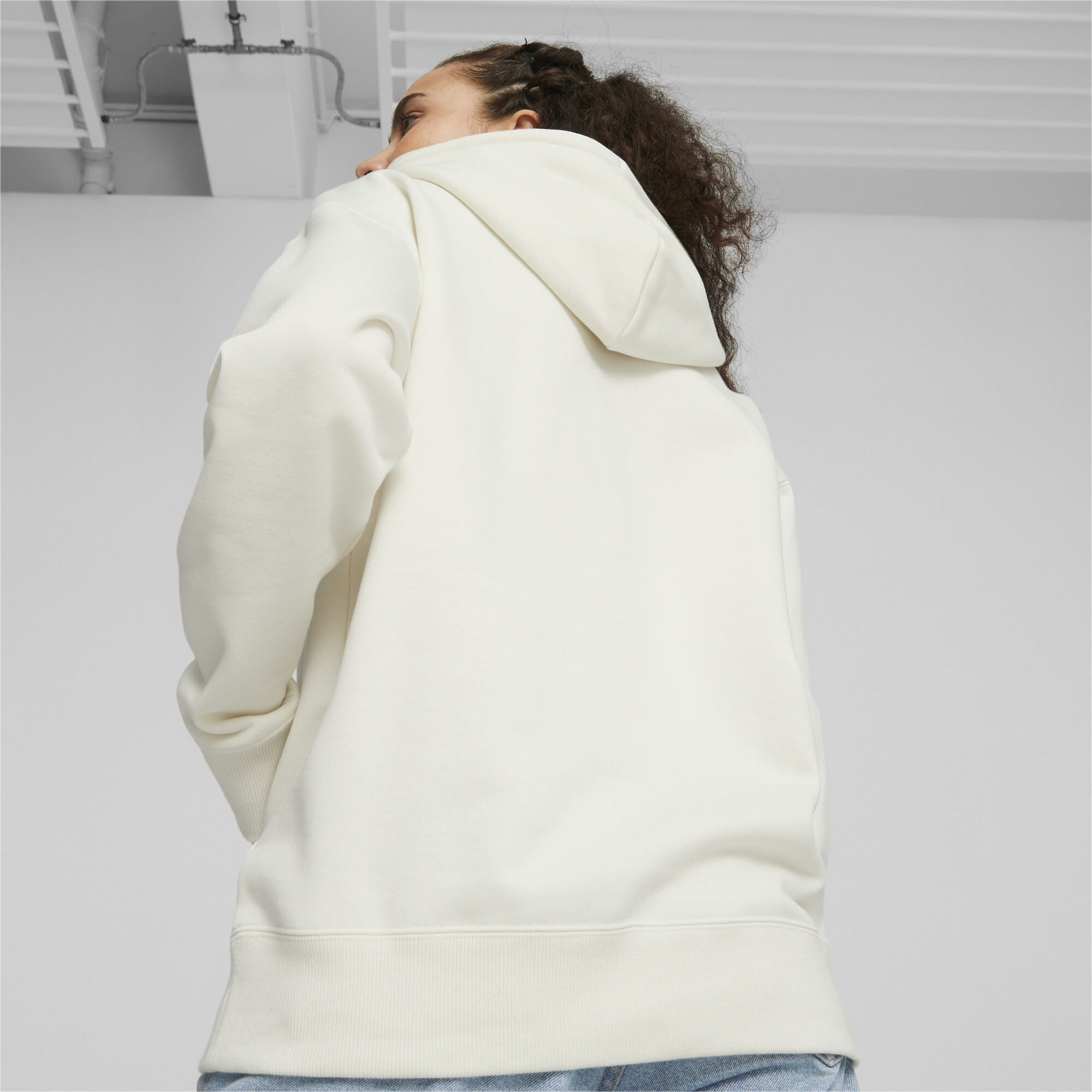 Women's PUMA Team Hoodie In White, Size XS, Cotton