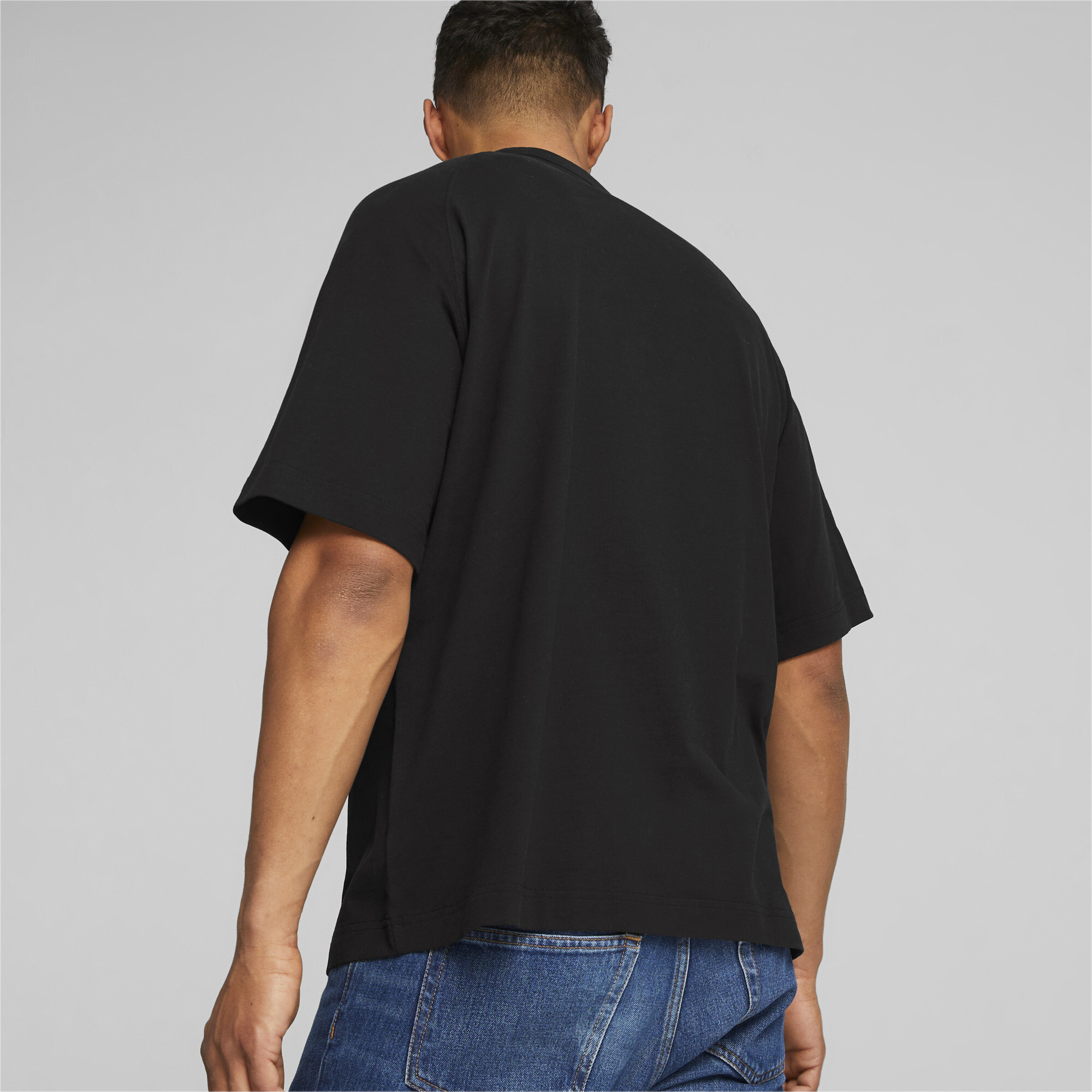 Men's PUMA CLASSICS T-Shirt In Black, Size Small