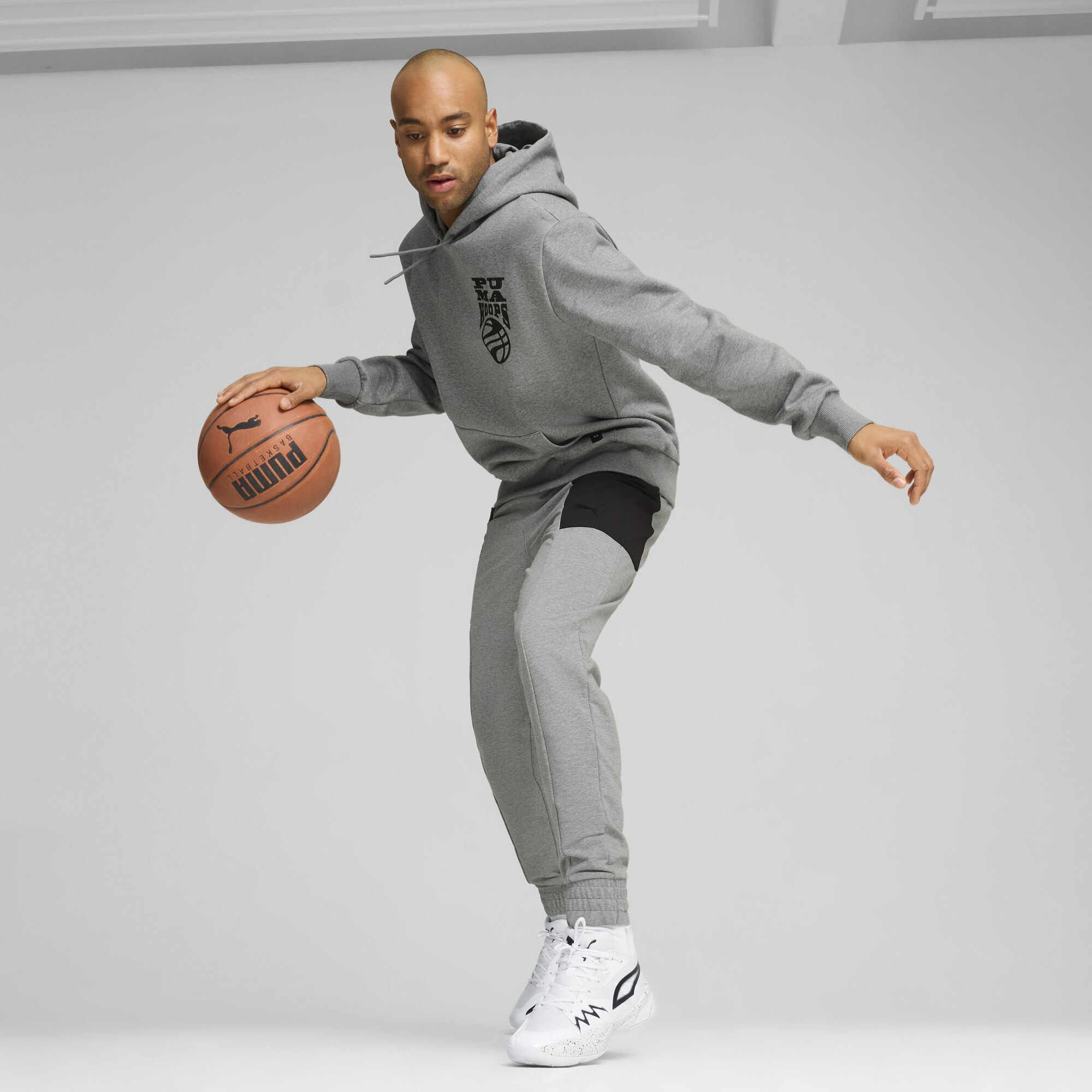 Men's Puma Posterize 2.0's Basketball Hoodie, Gray, Size XL, Clothing