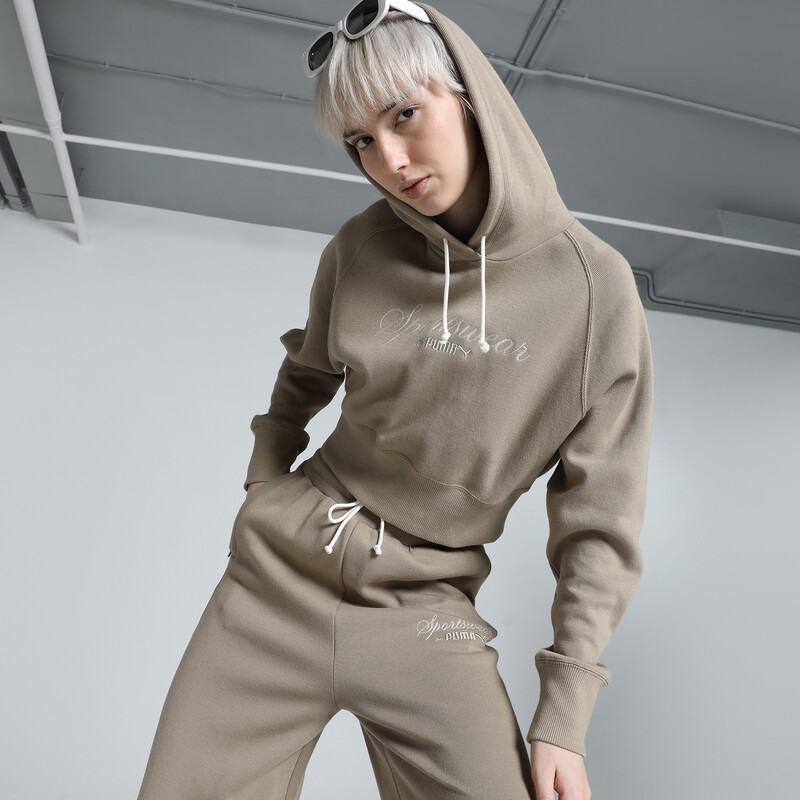 

Women's PUMA CLASSICS Relaxed Fit Hoodie